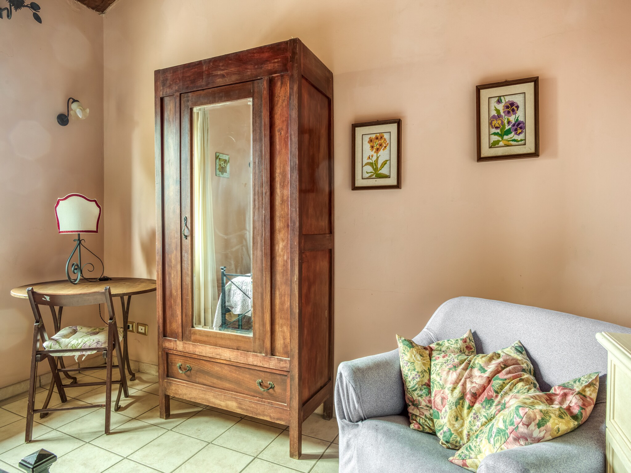   Il Grappolo e la Rosa
