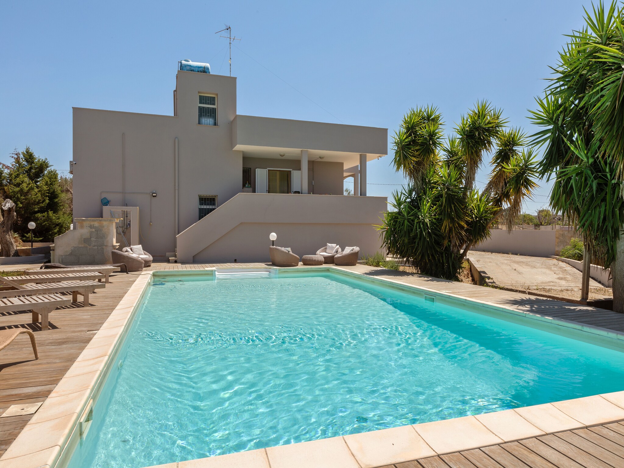 Maison Pool Villa Torre San Giovanni