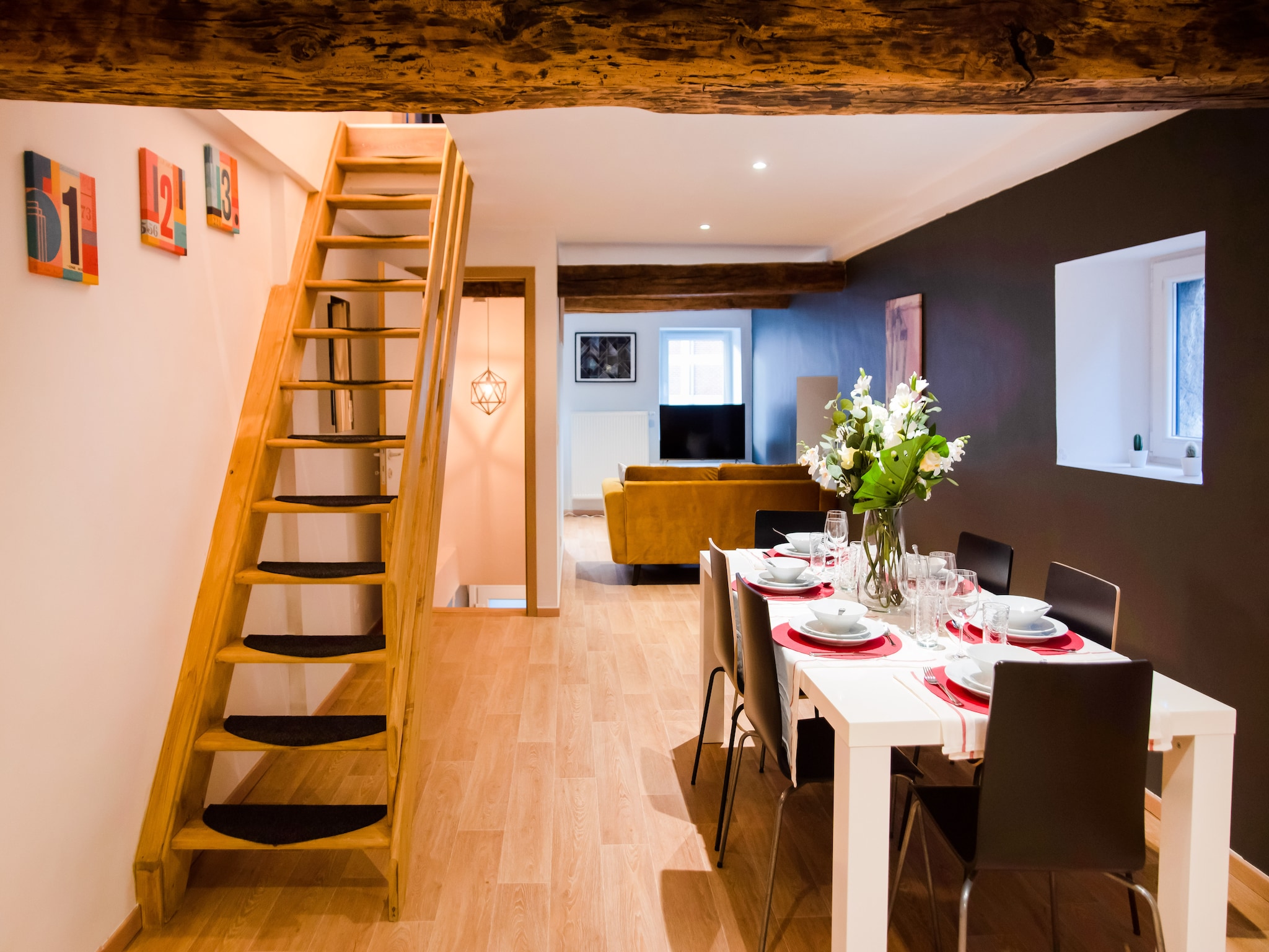   Gwladys's Home
