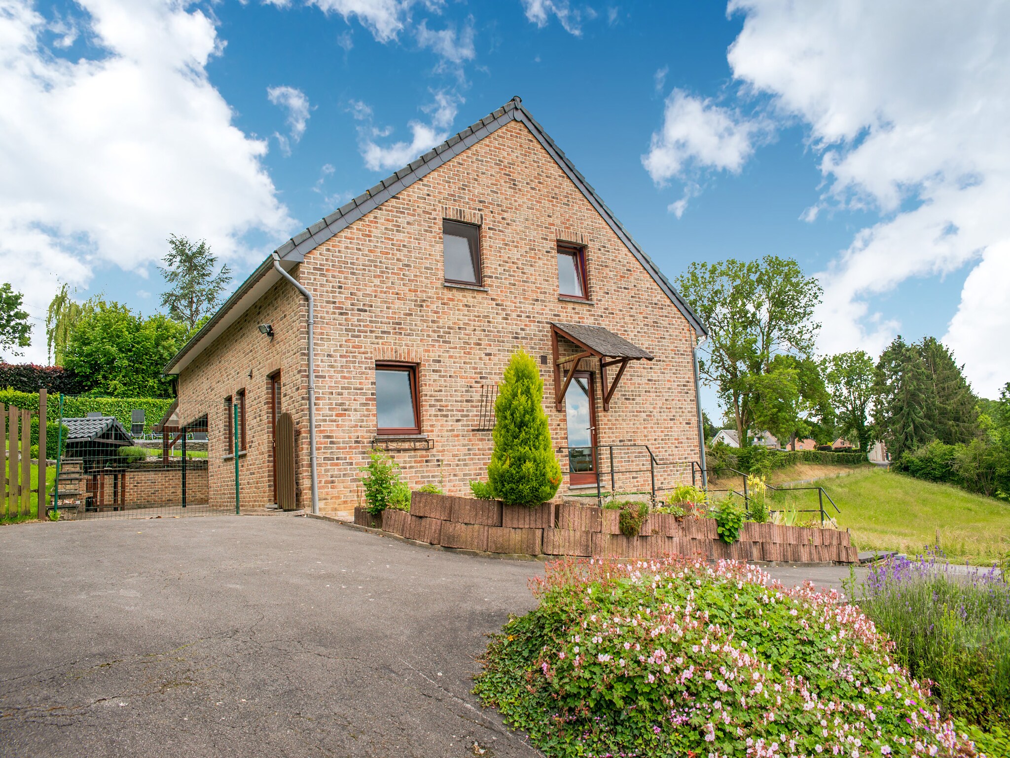 Maison Gîte de 8 personnes avec piscine