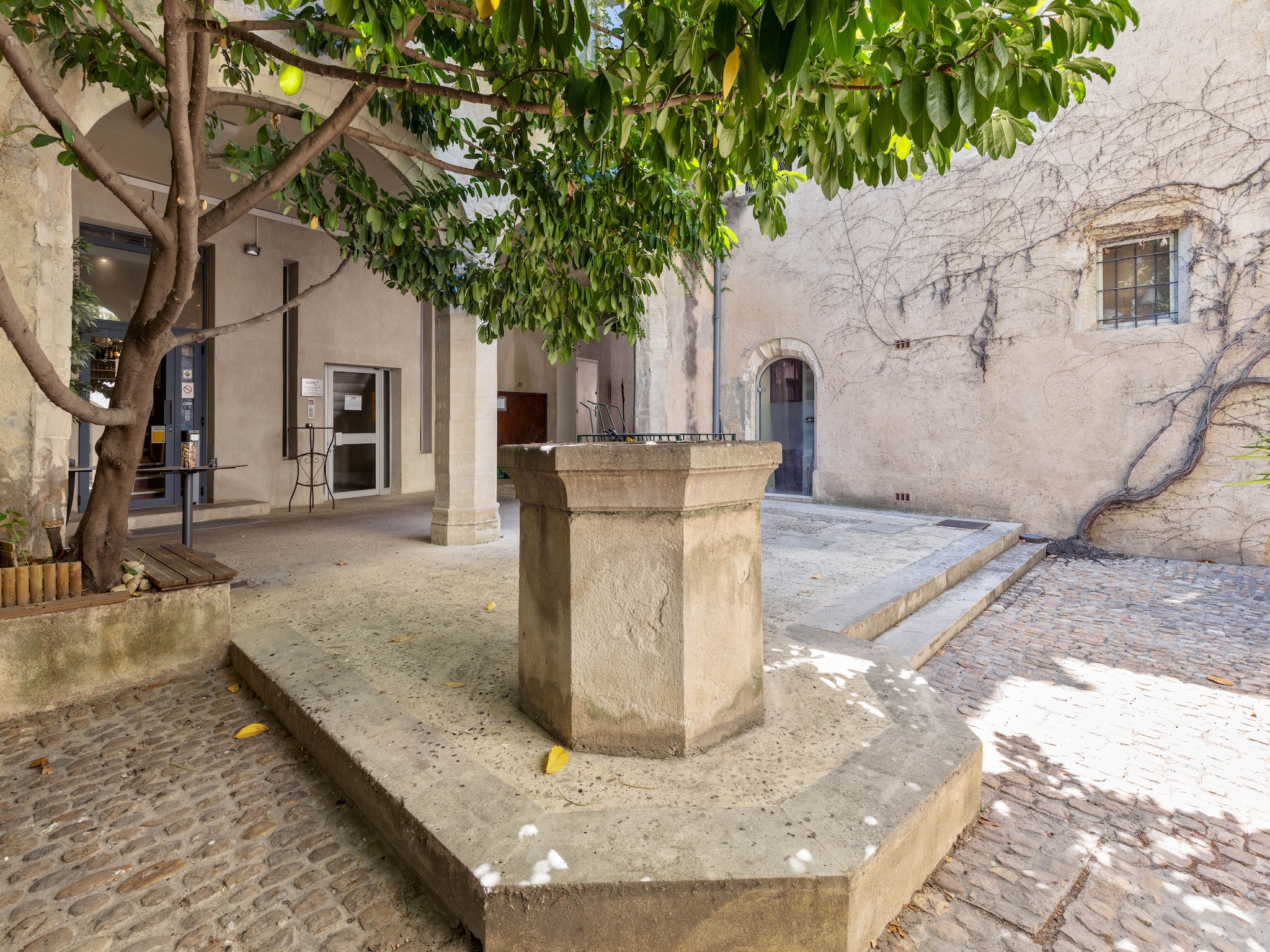 Ferienwohnung Appartement Geny Avignon