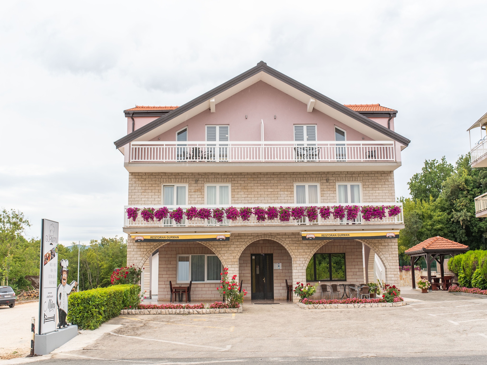 Apartment Apartman Milas 1and2