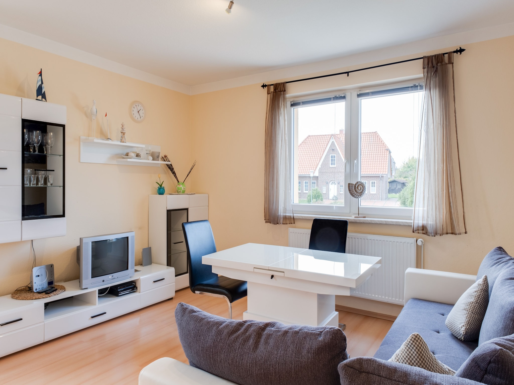   Apartment 2