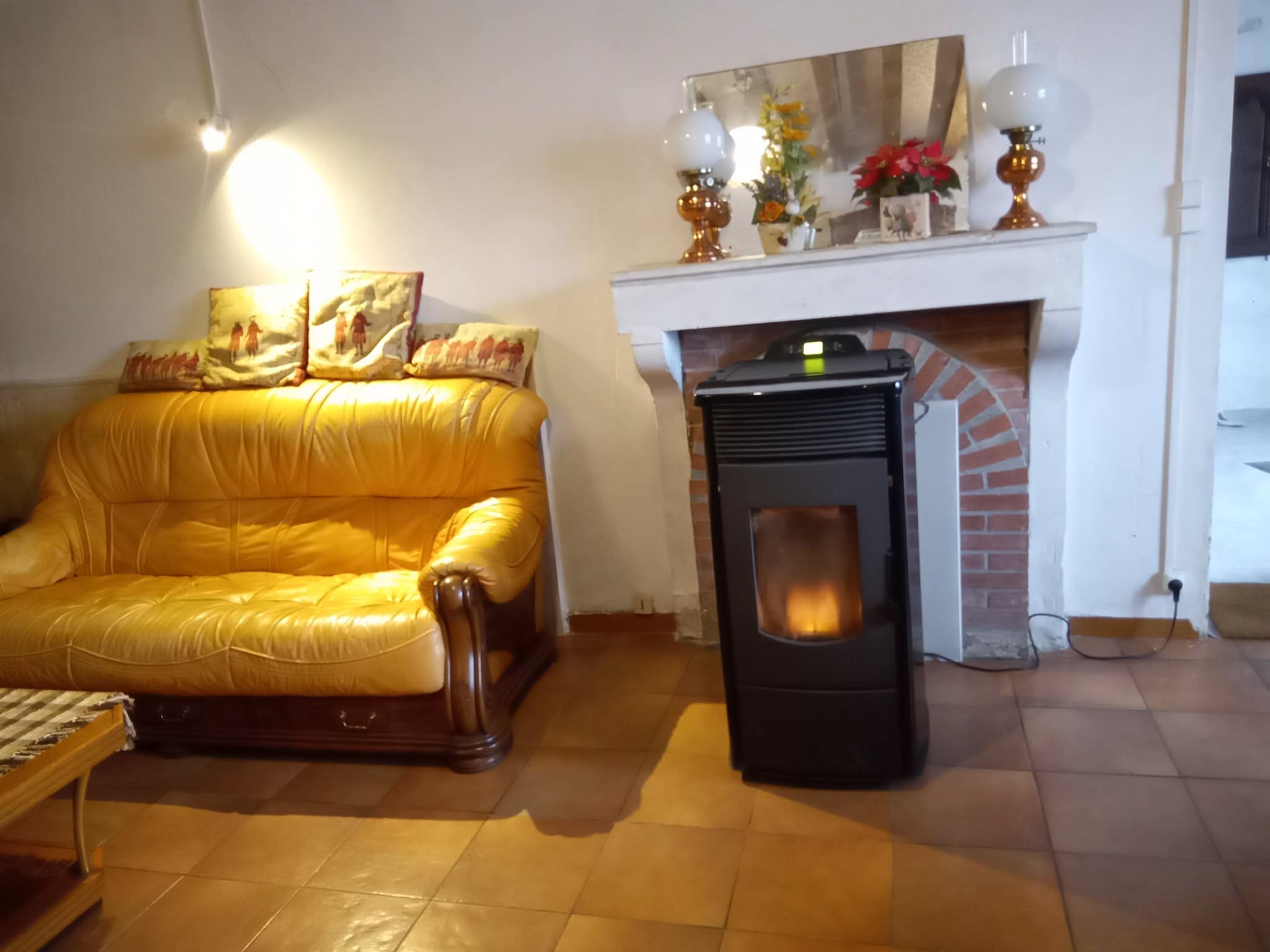   LA MAISON CHAUVE