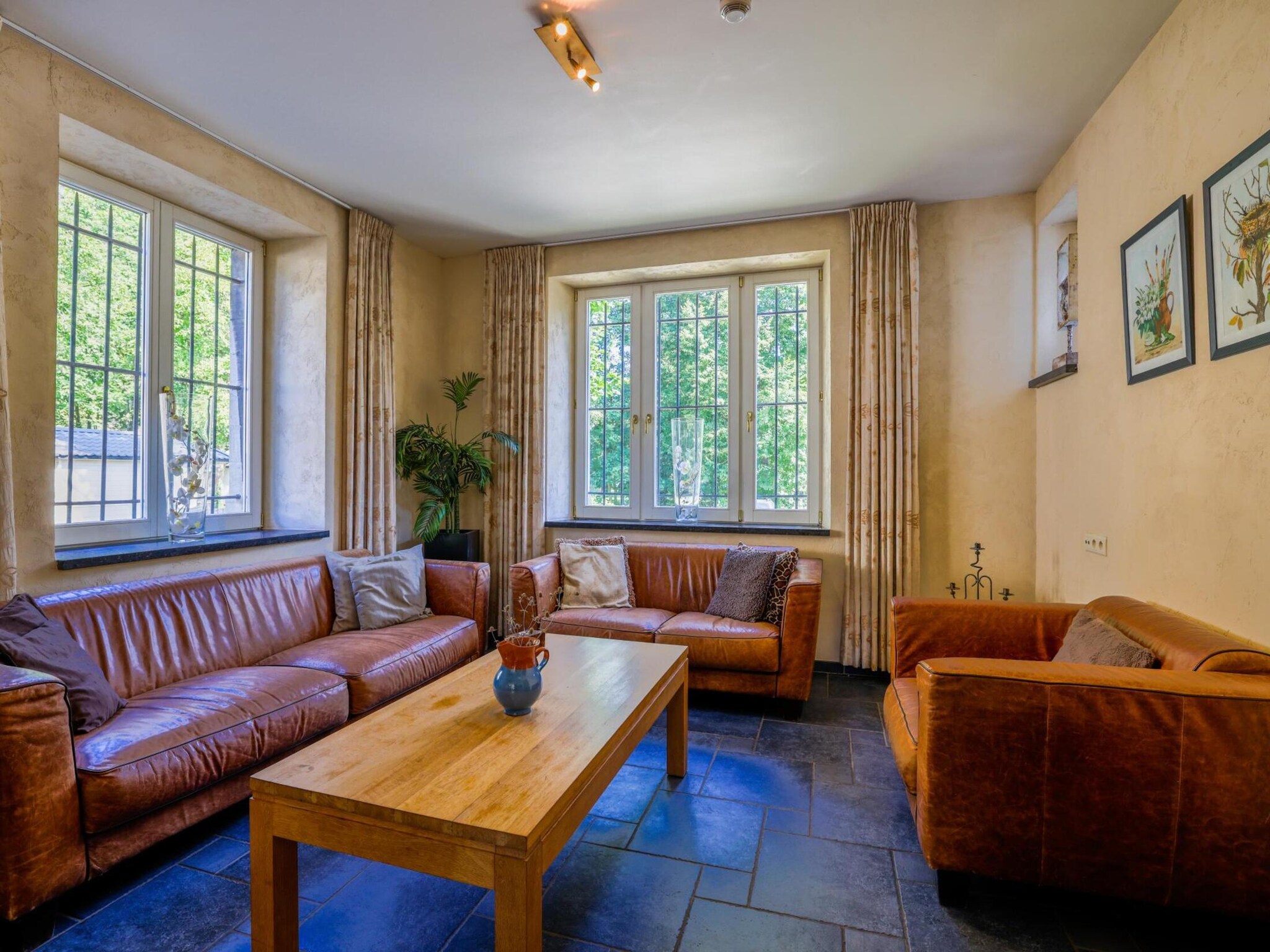 Ferienhaus Torenwoning voor acht Domaine Château Dieupar