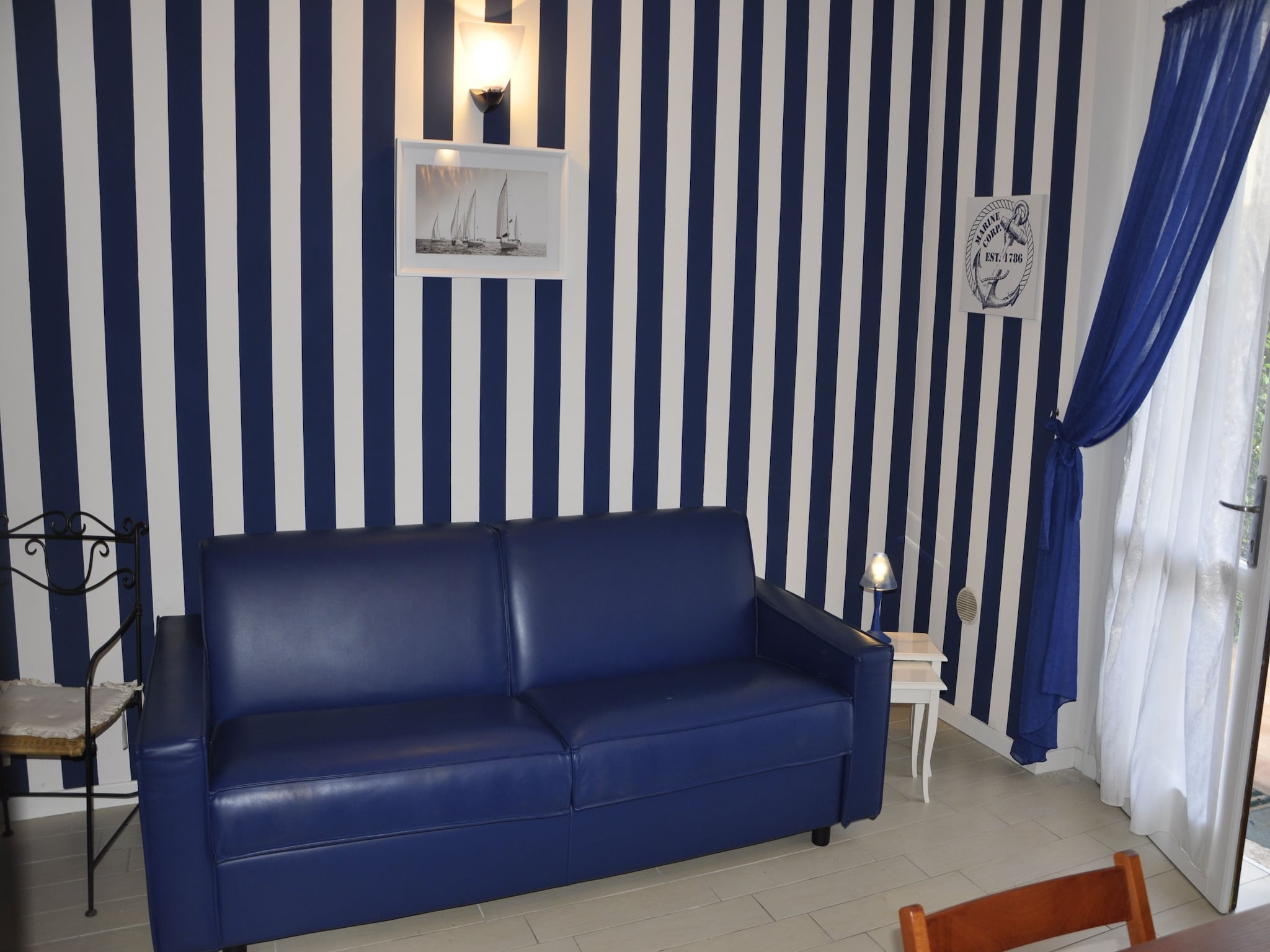   Casara Blu