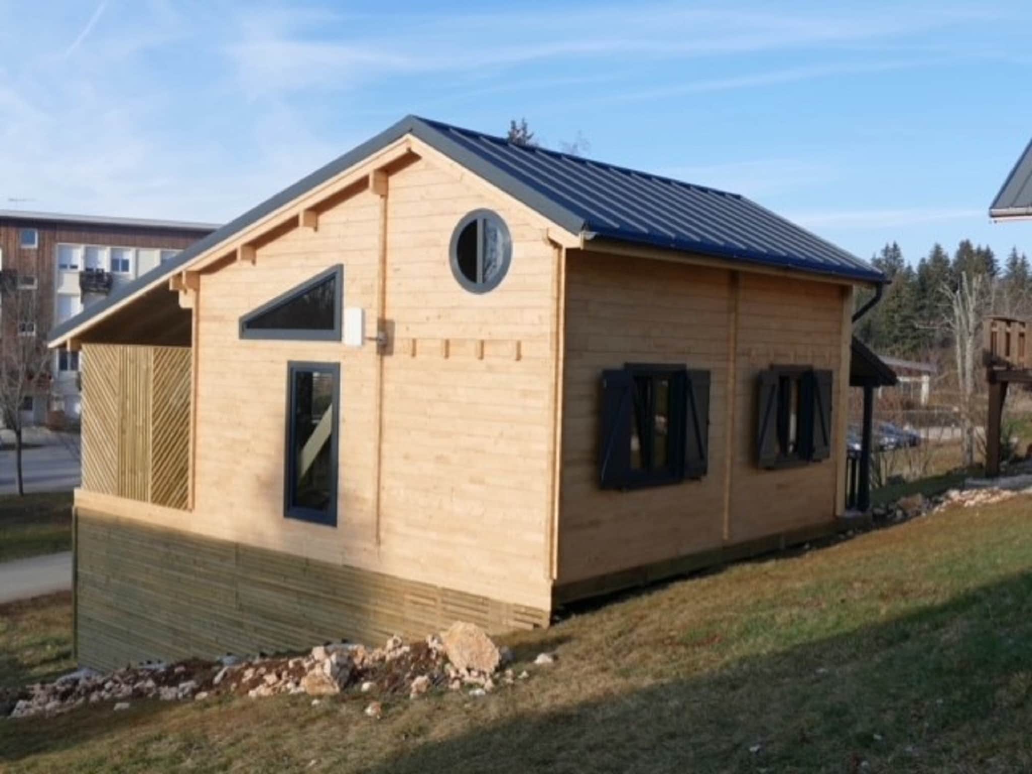   O CHALET
