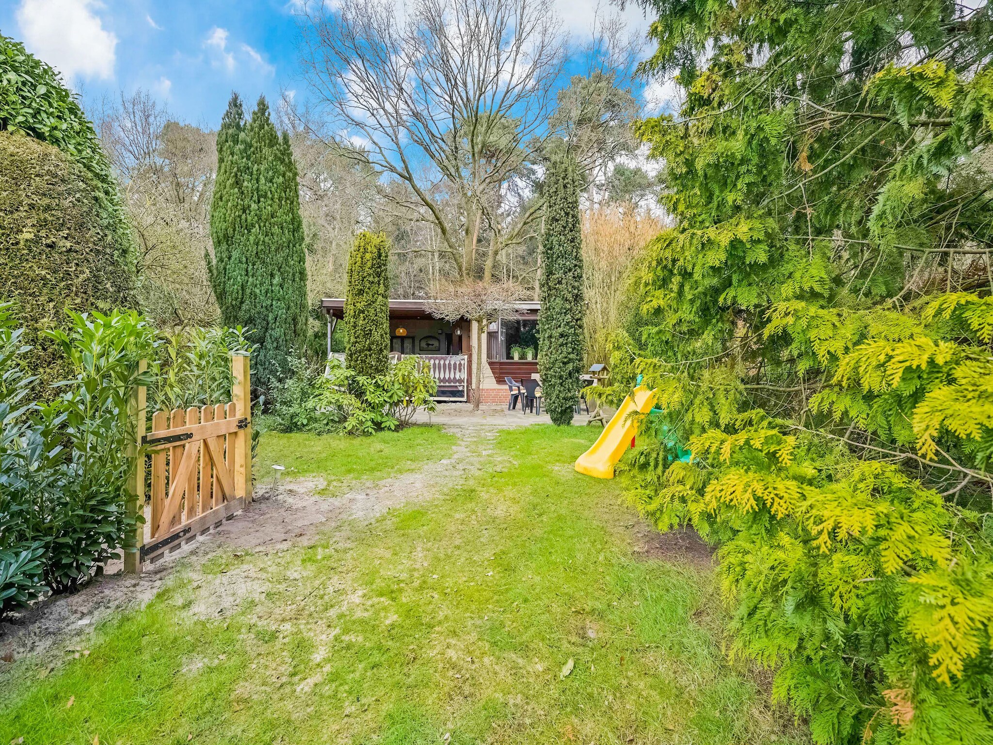 Vacation home Huisje 37