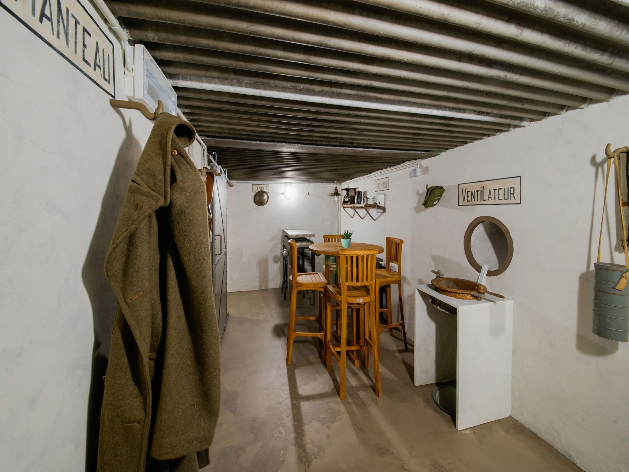   Bunker Richelle