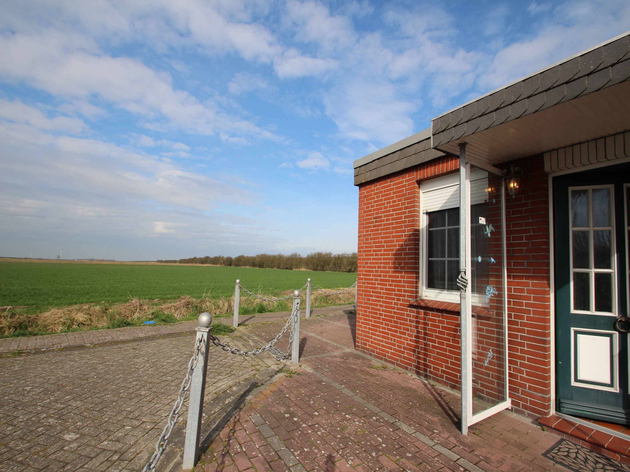 Ferienhaus Bungalow mit großer Terrasse in Dornumersiel