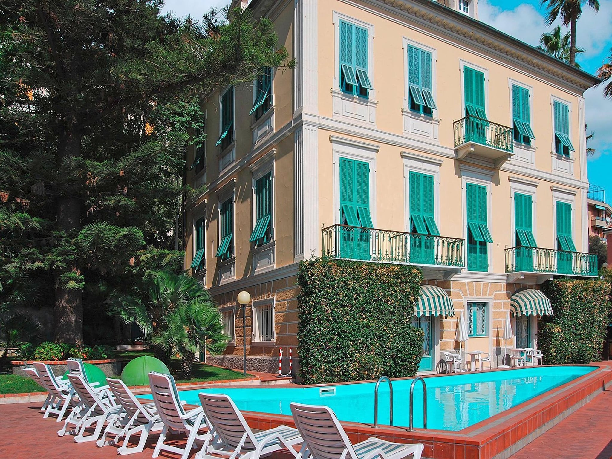 Casa di vacanze Residence Miramare Imperia M2 / A2