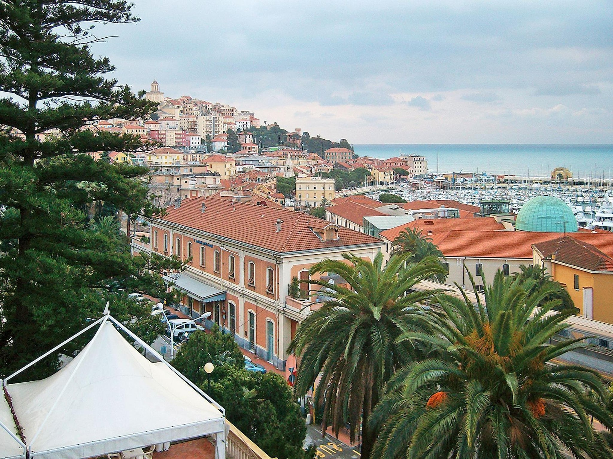 Casa di vacanze Residence Miramare Imperia - M4S / M4U / BX4