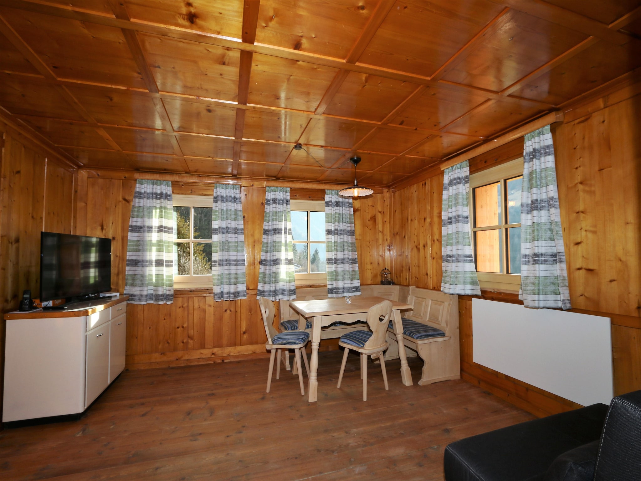 Mieszkanie Bergappartement Schernthaner Tobadill