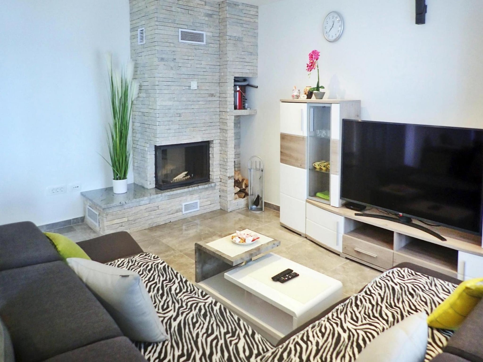   Holiday home Sole Maslenica-SD-160-8 Pers