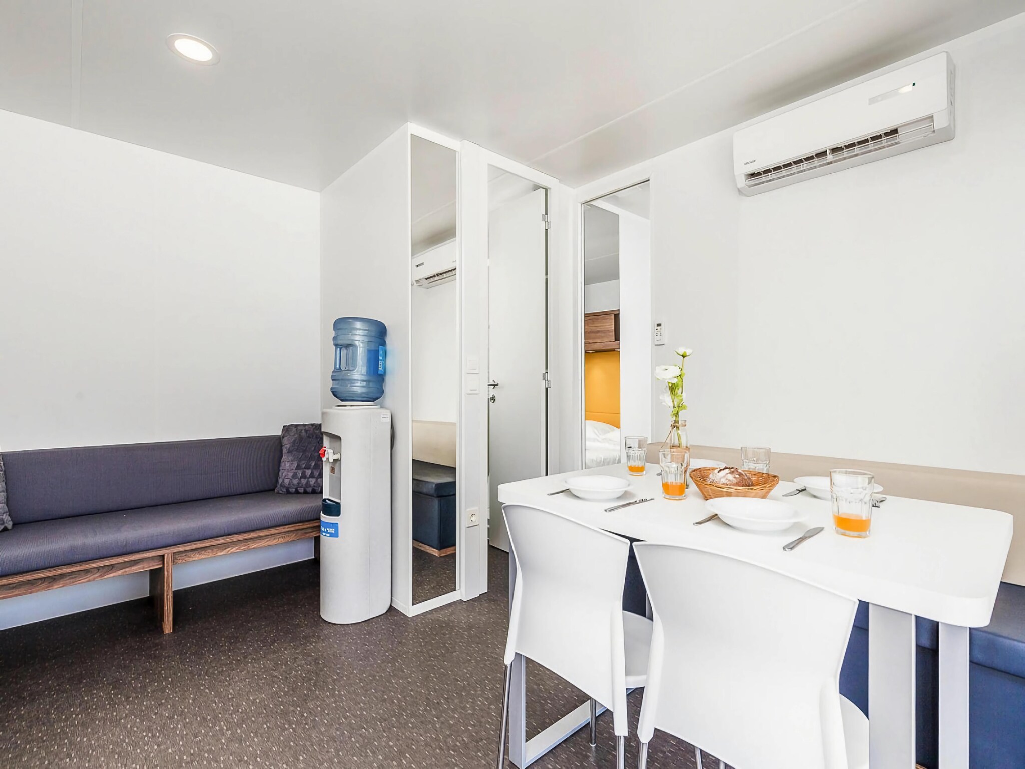 Apartmá Mobile Homes Strasko Novalja Mediteran ca 34 qm f