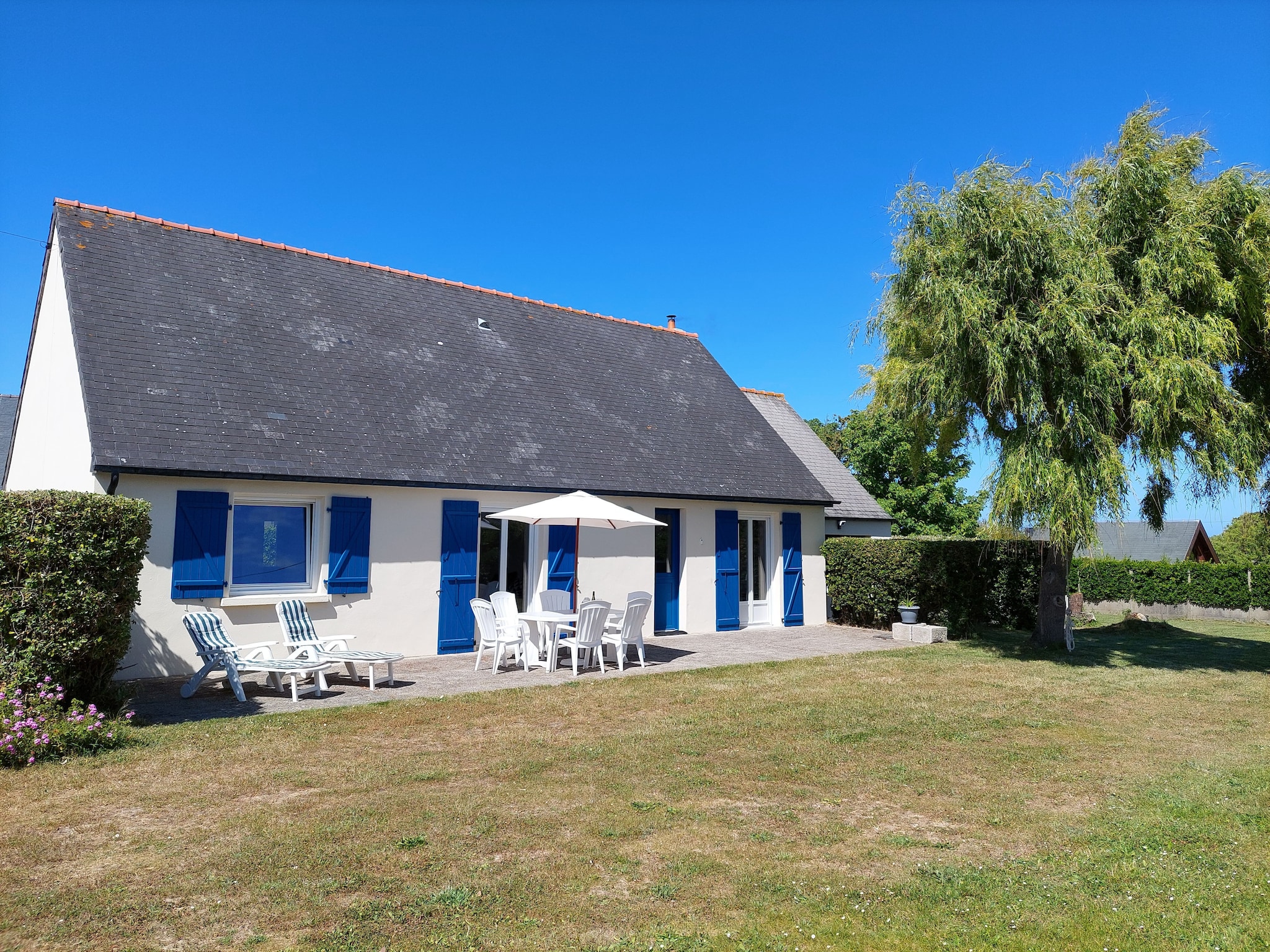   Ebenerdiges Ferienhaus in Strandnähe Santec