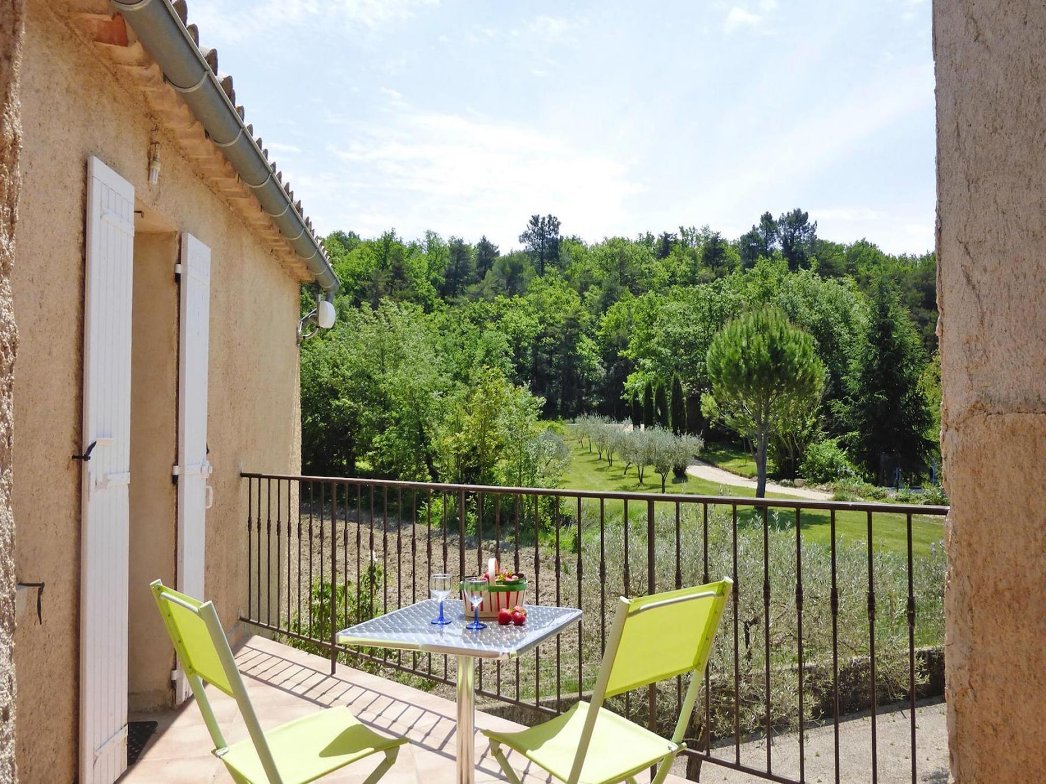 Apartment Ferienwohnung in Malaucène / Prune
