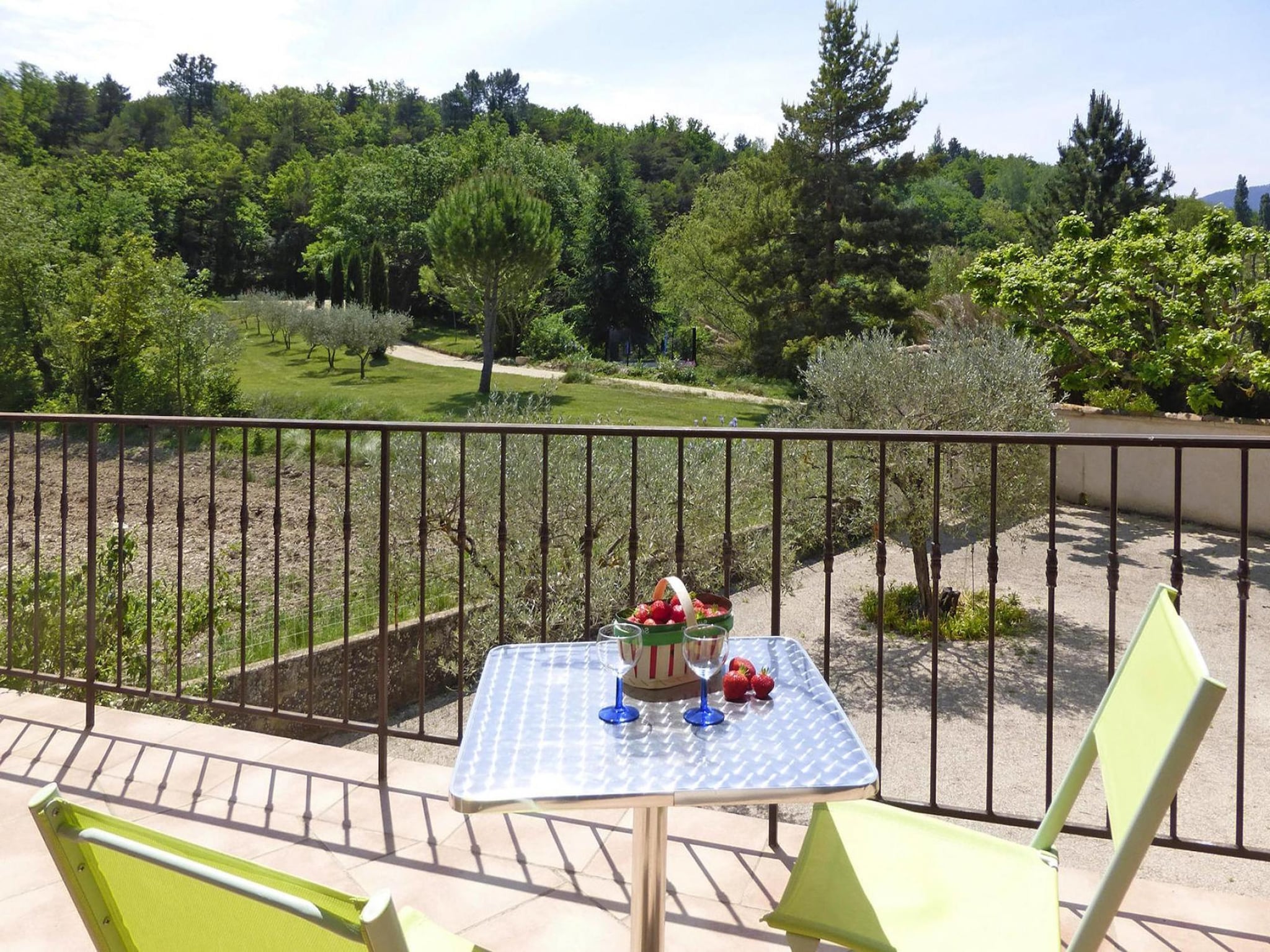 Apartment Ferienwohnung in Malaucène / Prune
