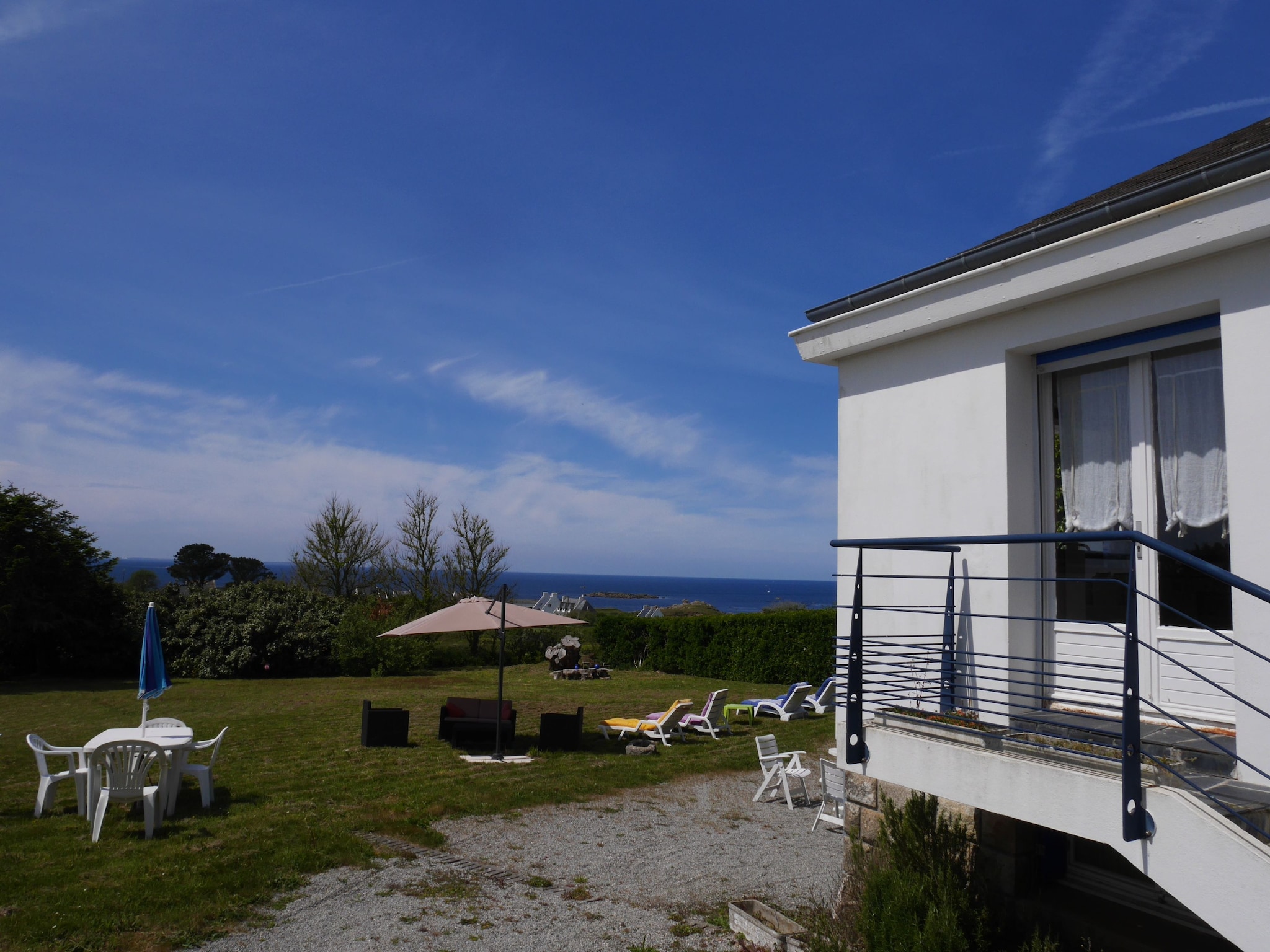   Ferienhaus mit 180° Panorama Meerblick Lampau