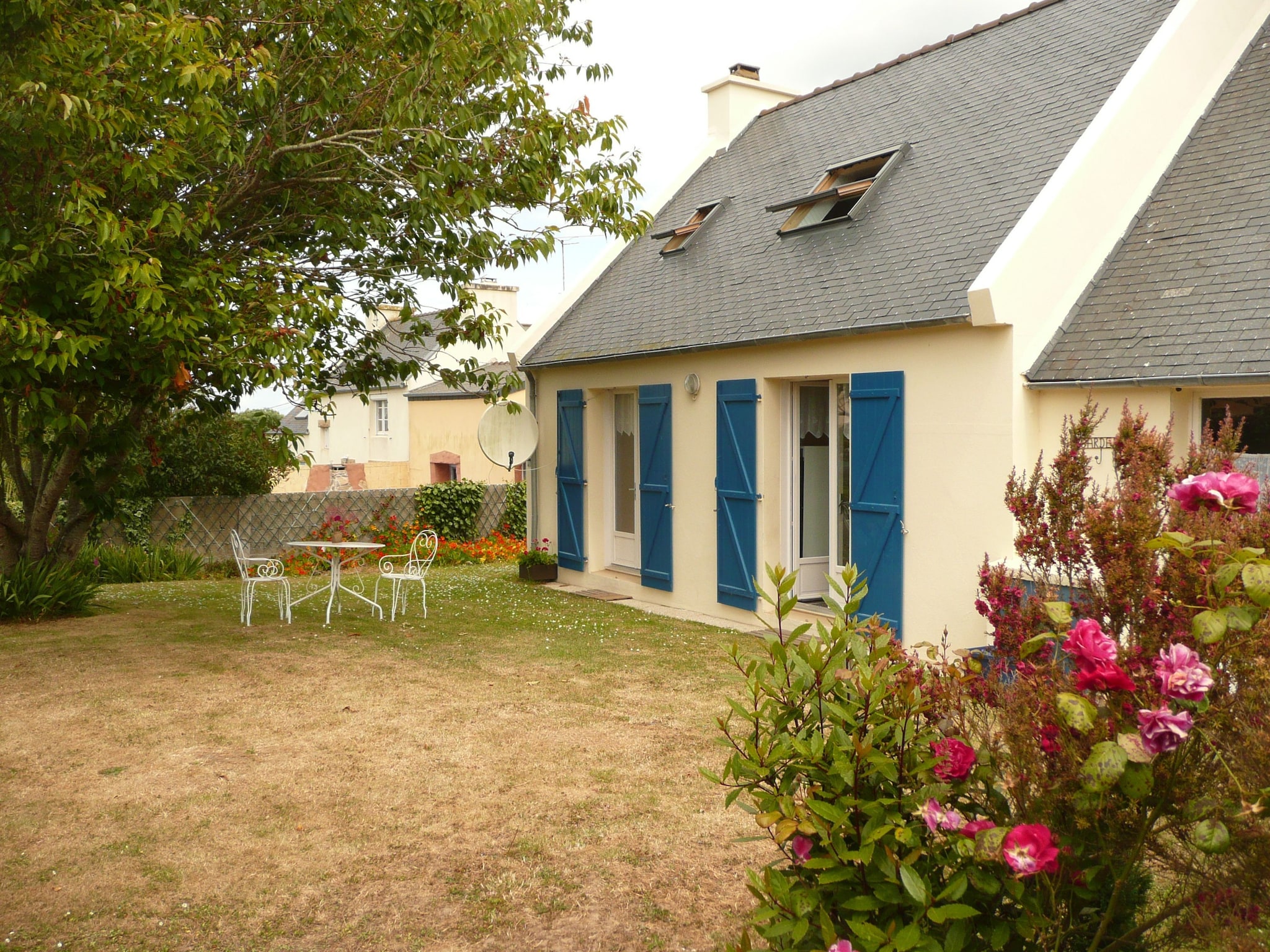   Ferienhaus nahe des Strandes Ploudalmézeau