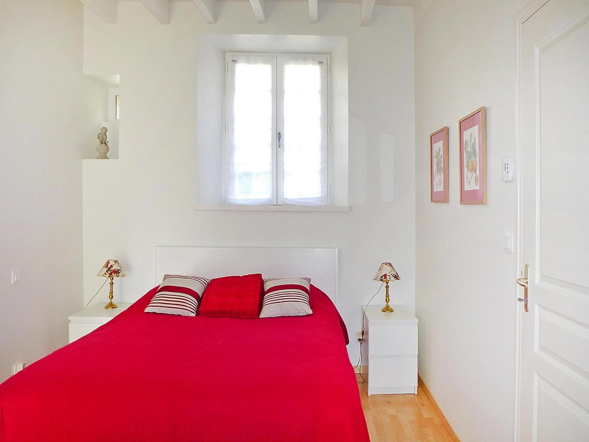   Beautiful country house on common property Plougre