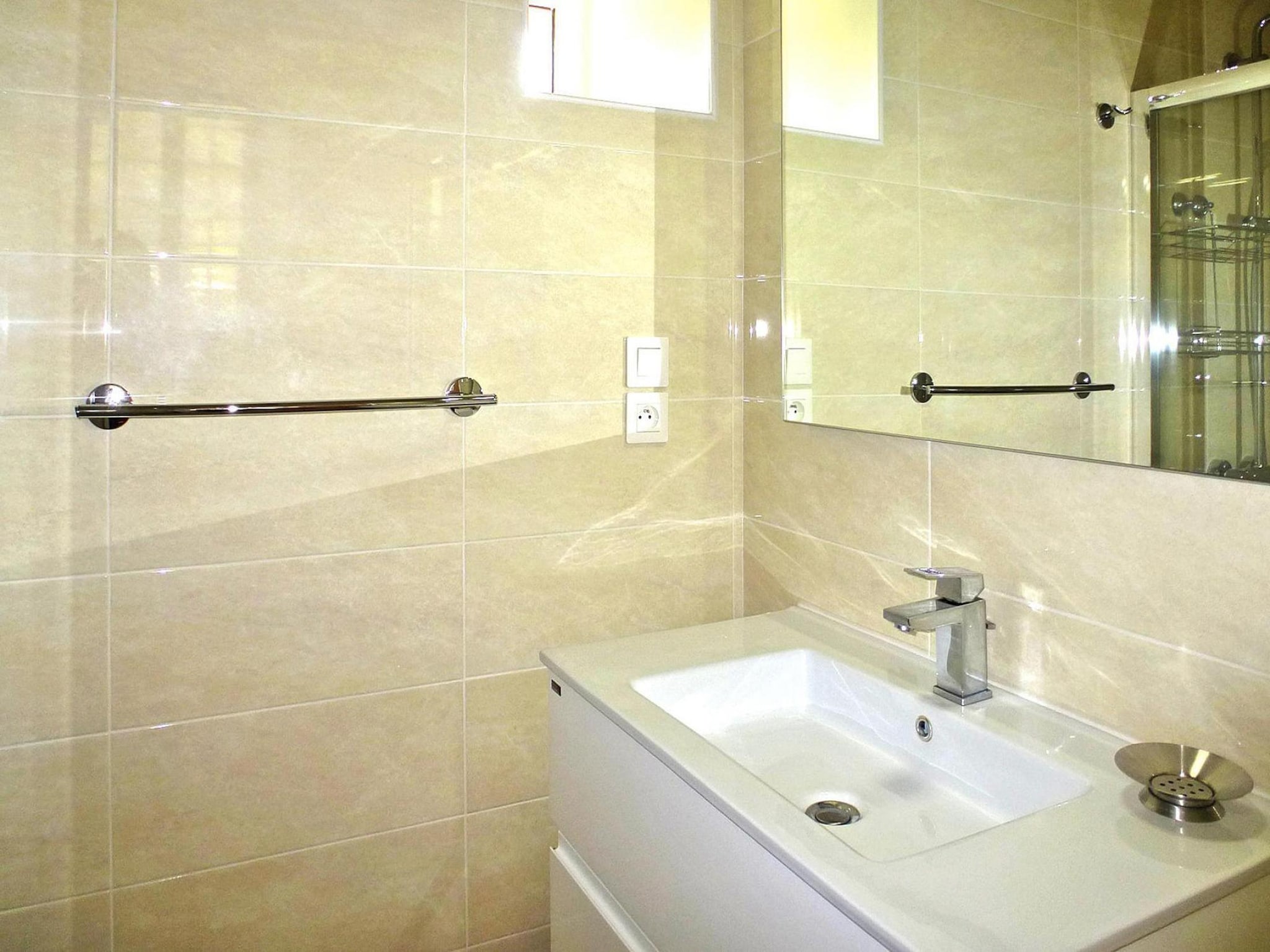   Beautiful country house on common property Plougre