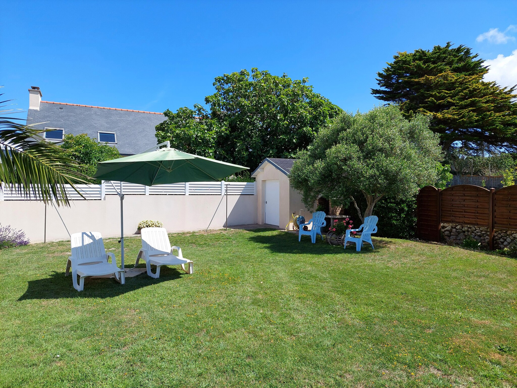   Ferienhaus in unmittelbarer Meernähe Plouhine