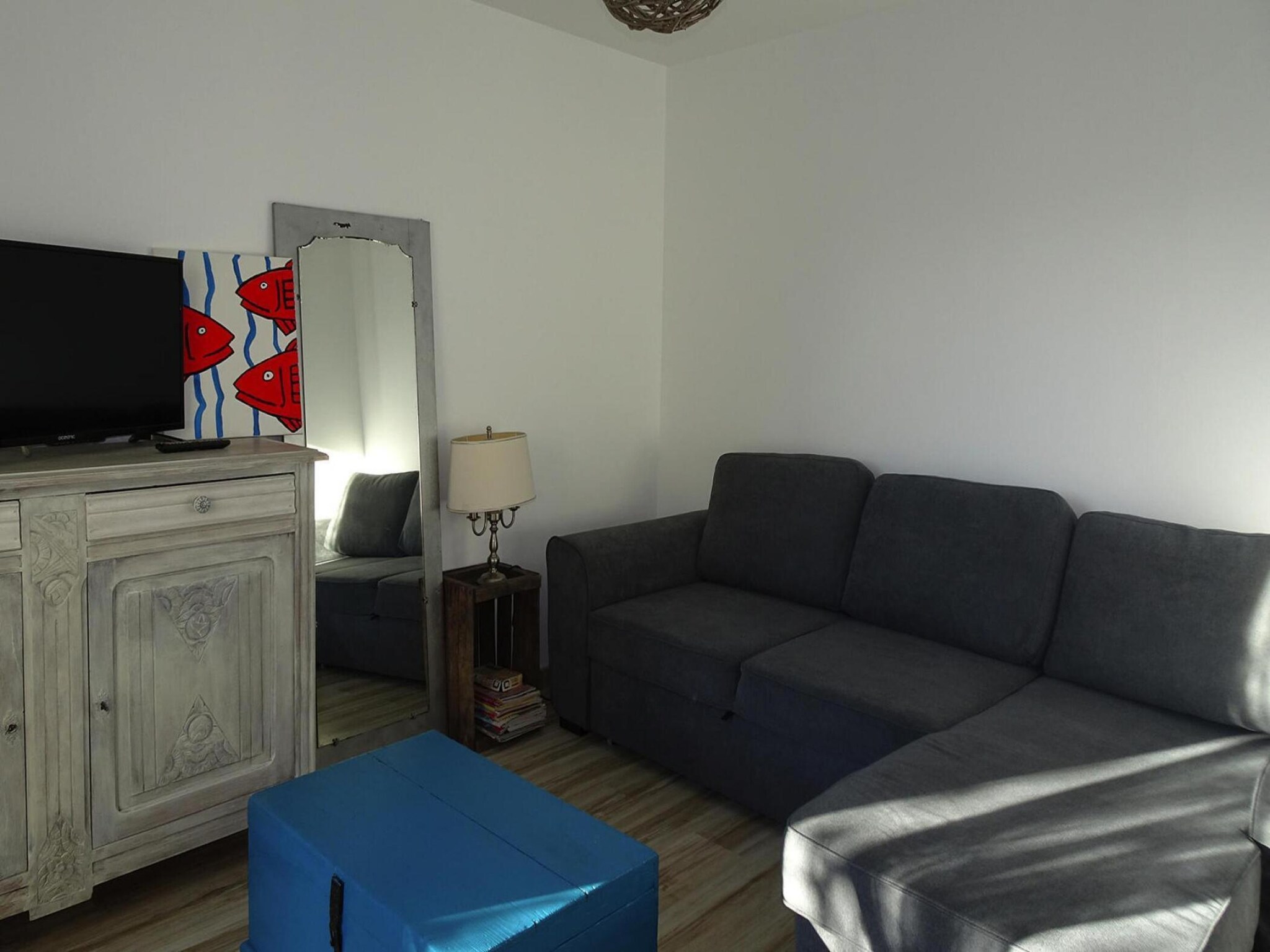   Pretty holiday home in palm garden near coast Pleu