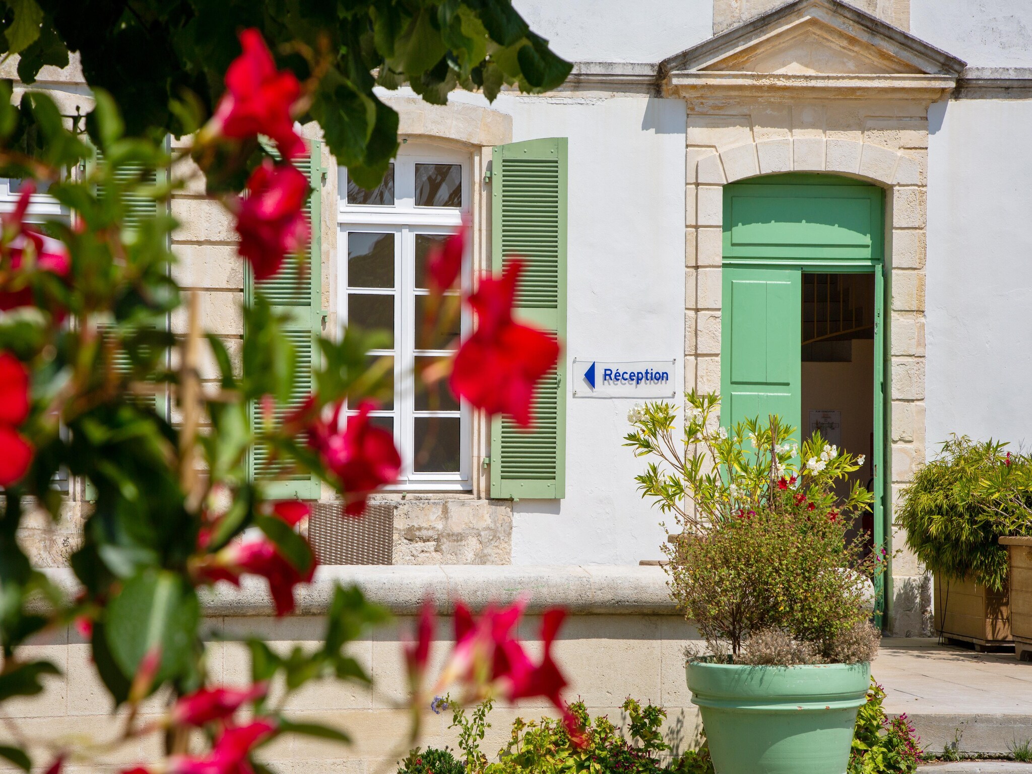 Ferienwohnung Residence Le Palais des Gouverneurs St Martin-de-R