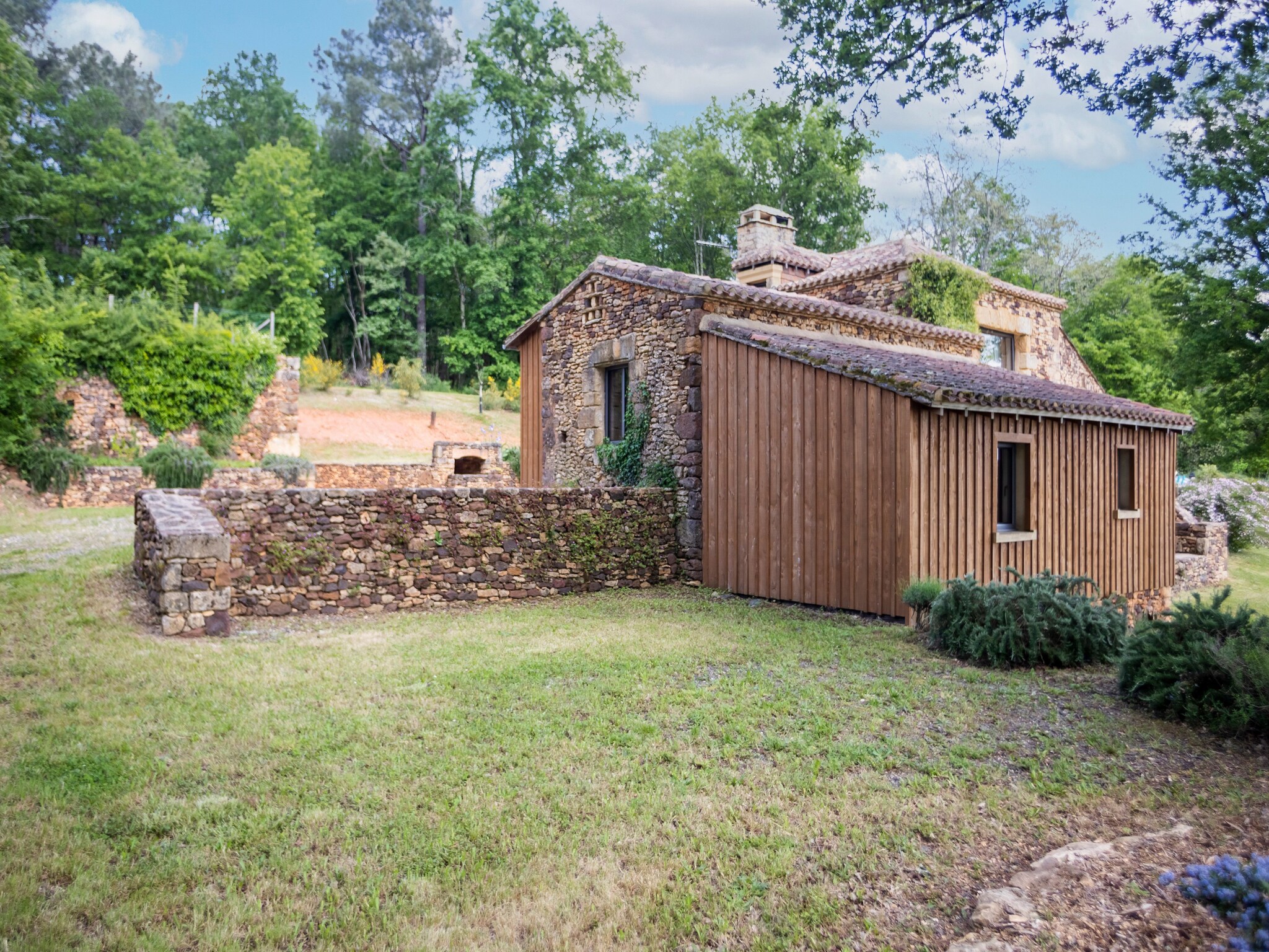   Maison au calme à Mazeyrolles