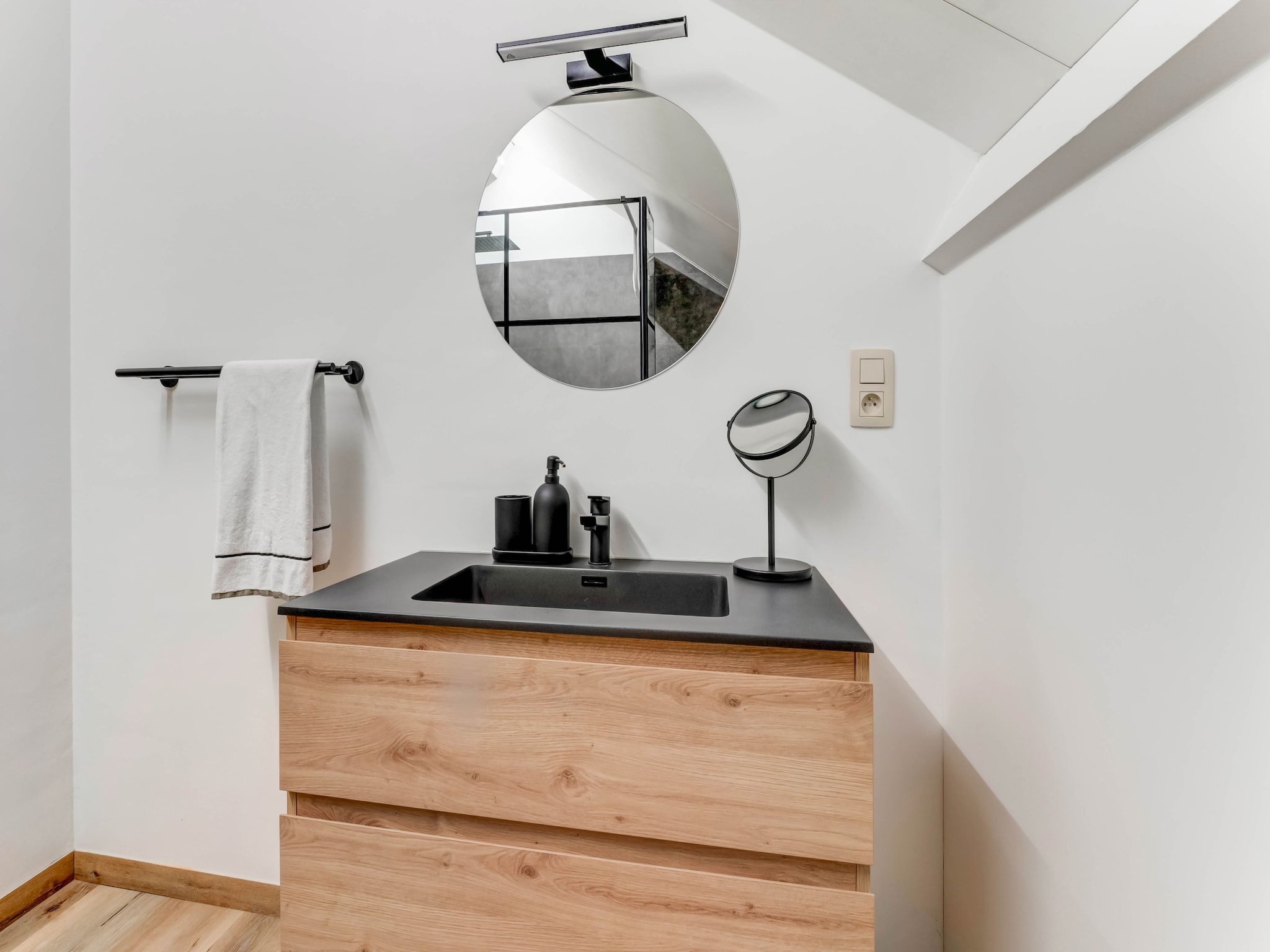   Luxe vakantiewoning met sauna en jacuzzi in Heers