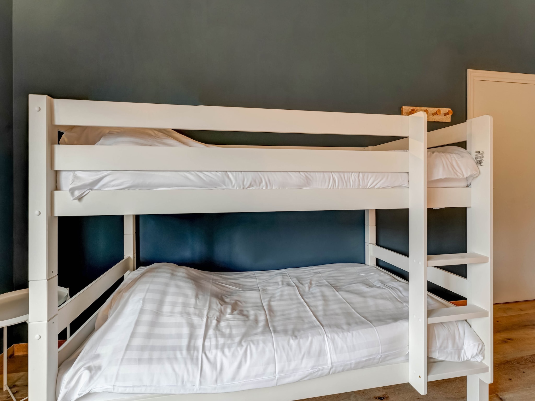   Luxe vakantiewoning met sauna en jacuzzi in Heers
