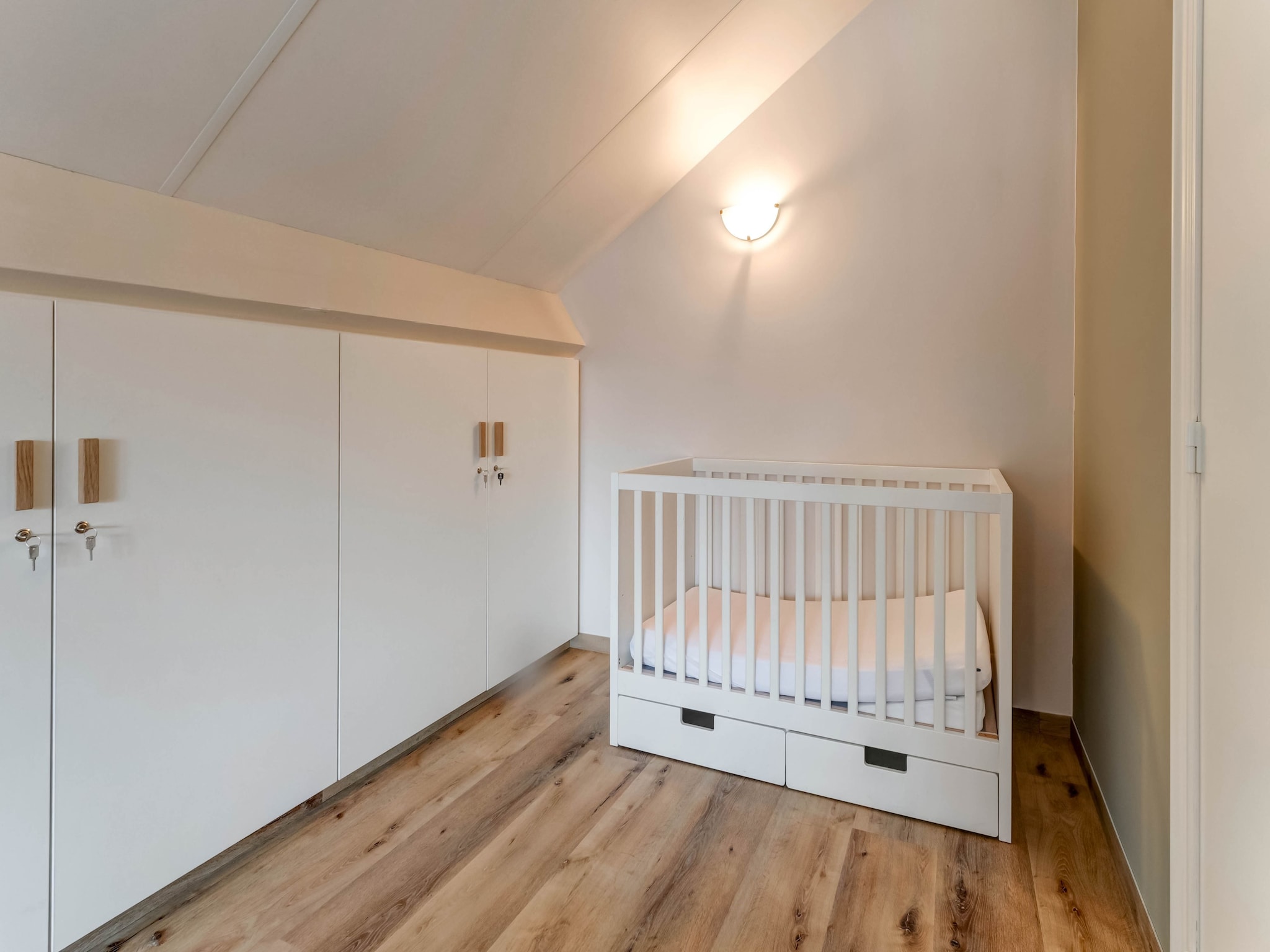   Luxe vakantiewoning met sauna en jacuzzi in Heers