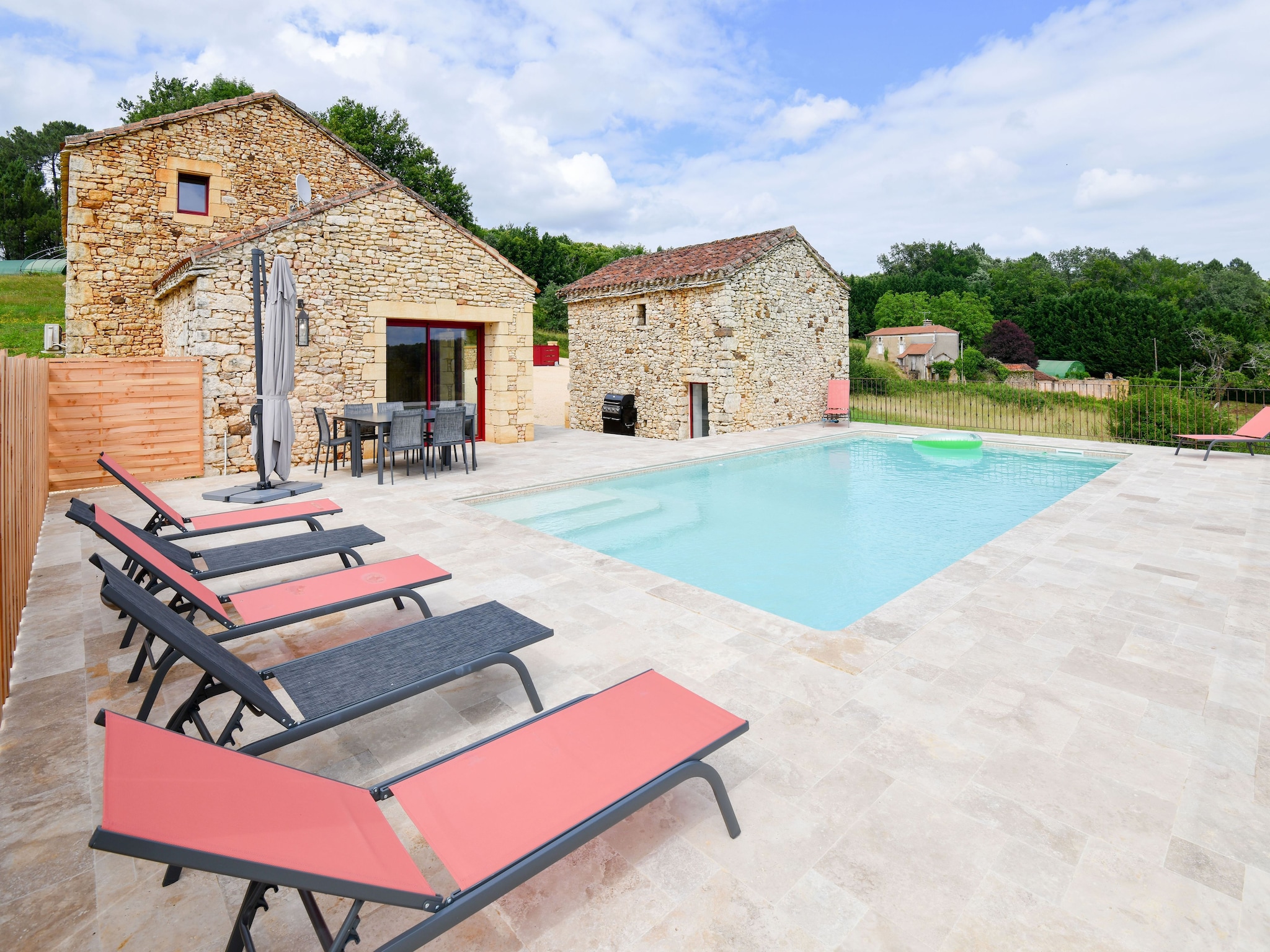   l'Hoste