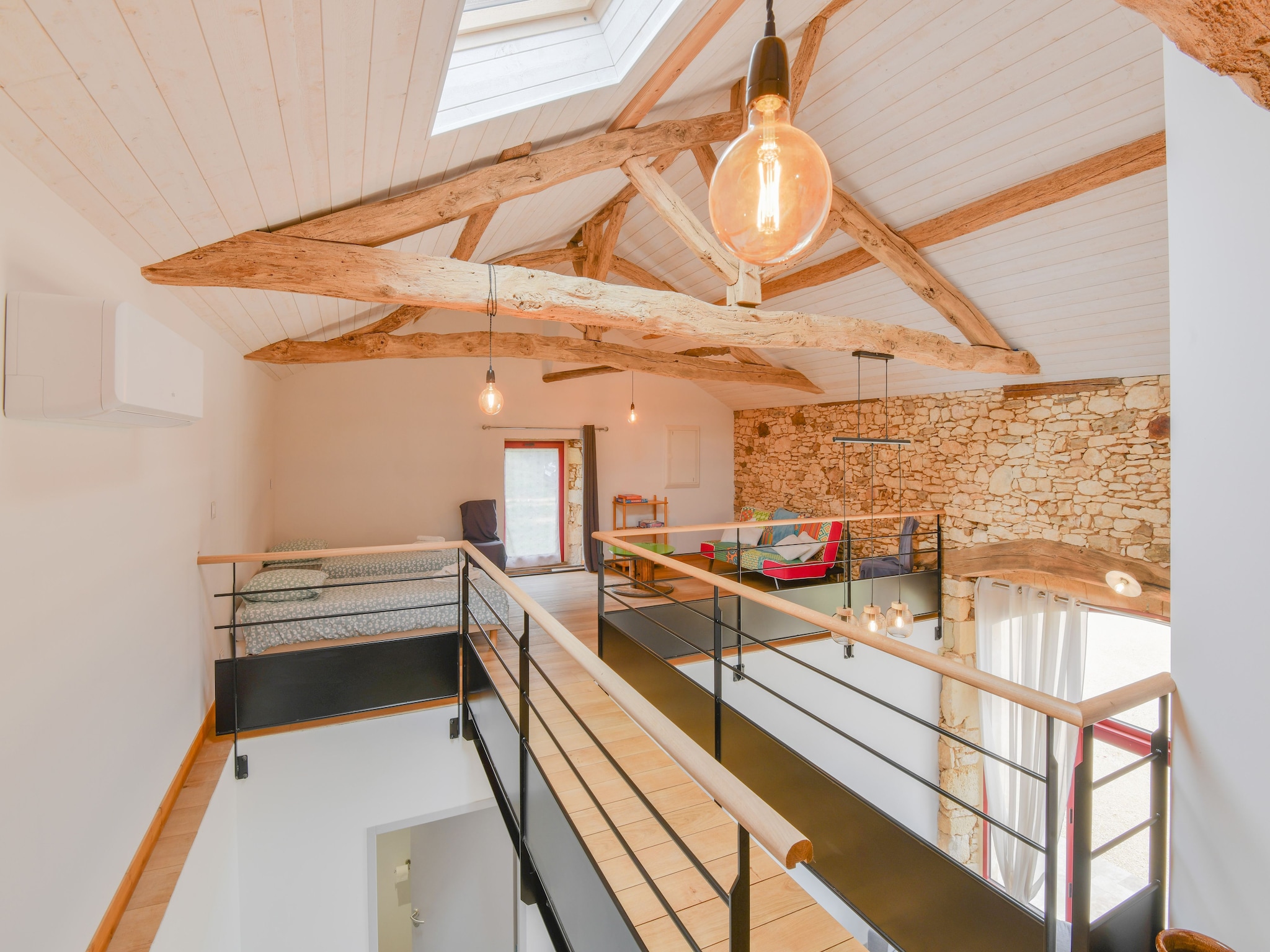   l'Hoste
