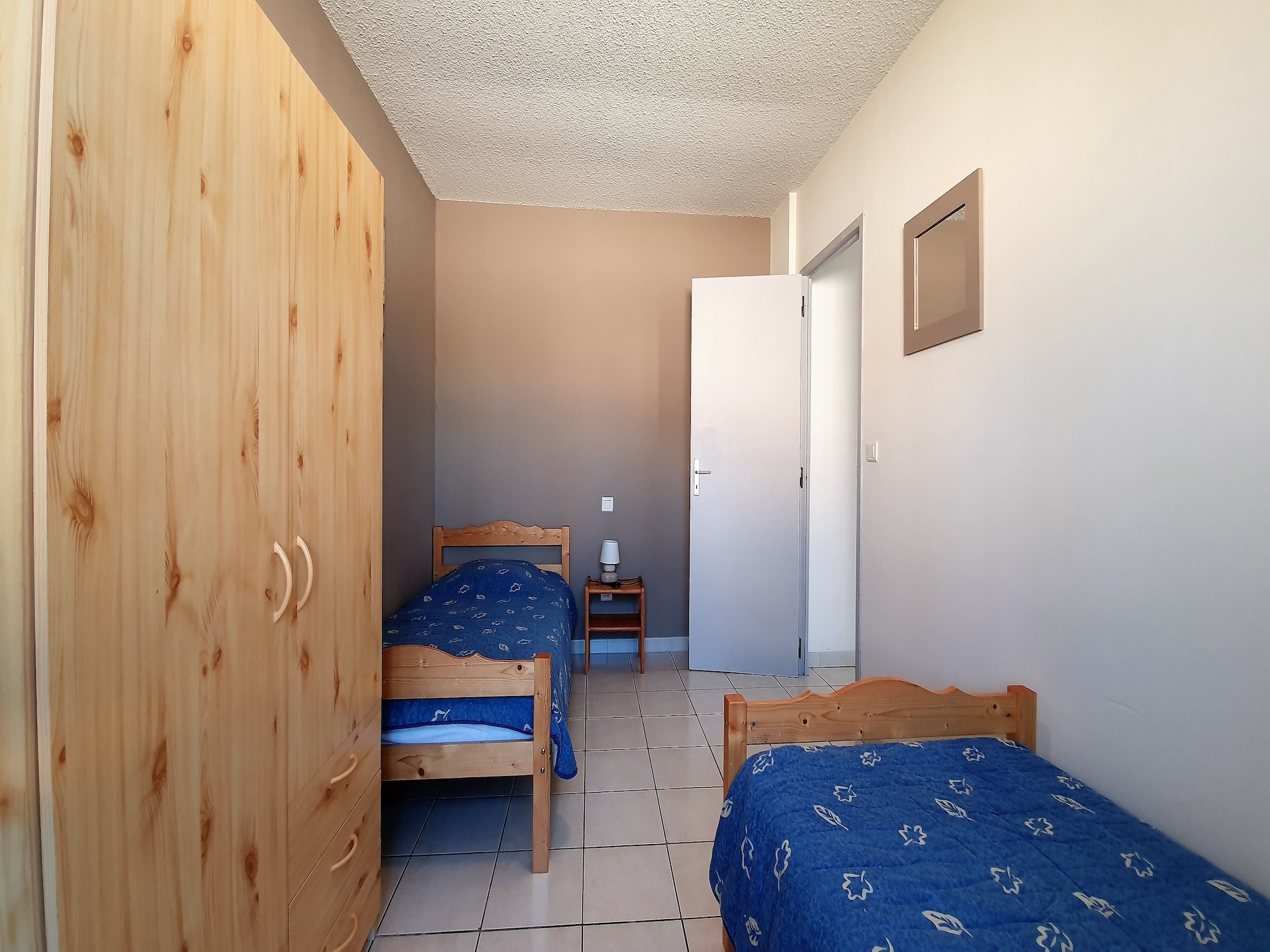   MAISON MONFORT