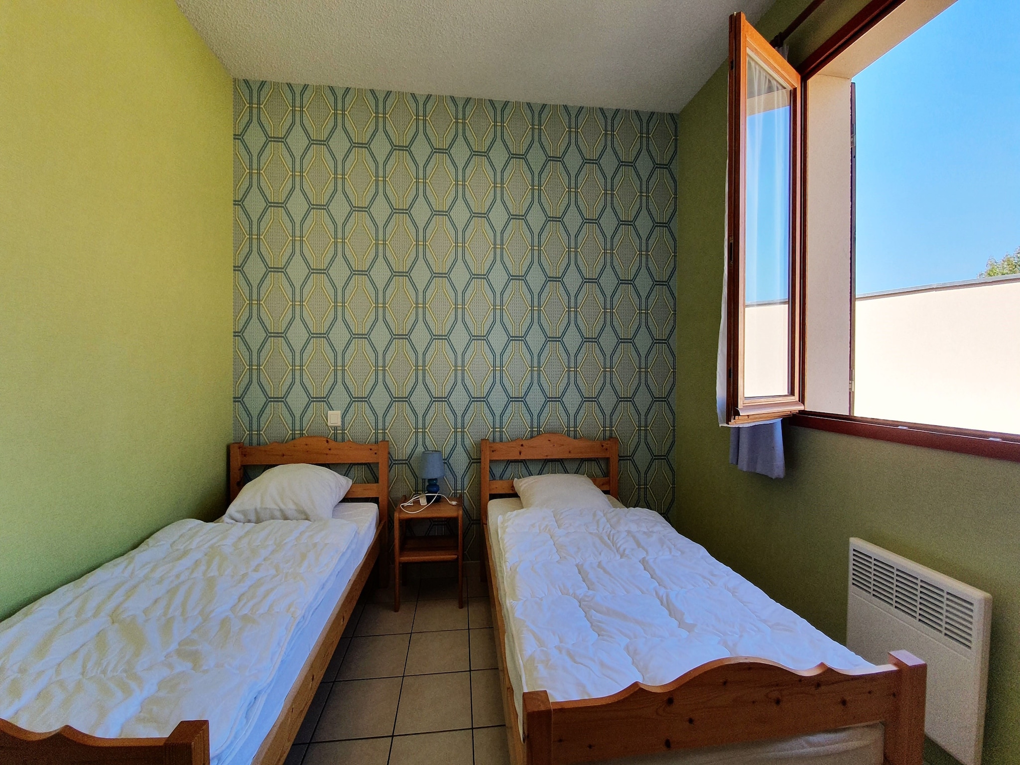  MAISON MONFORT