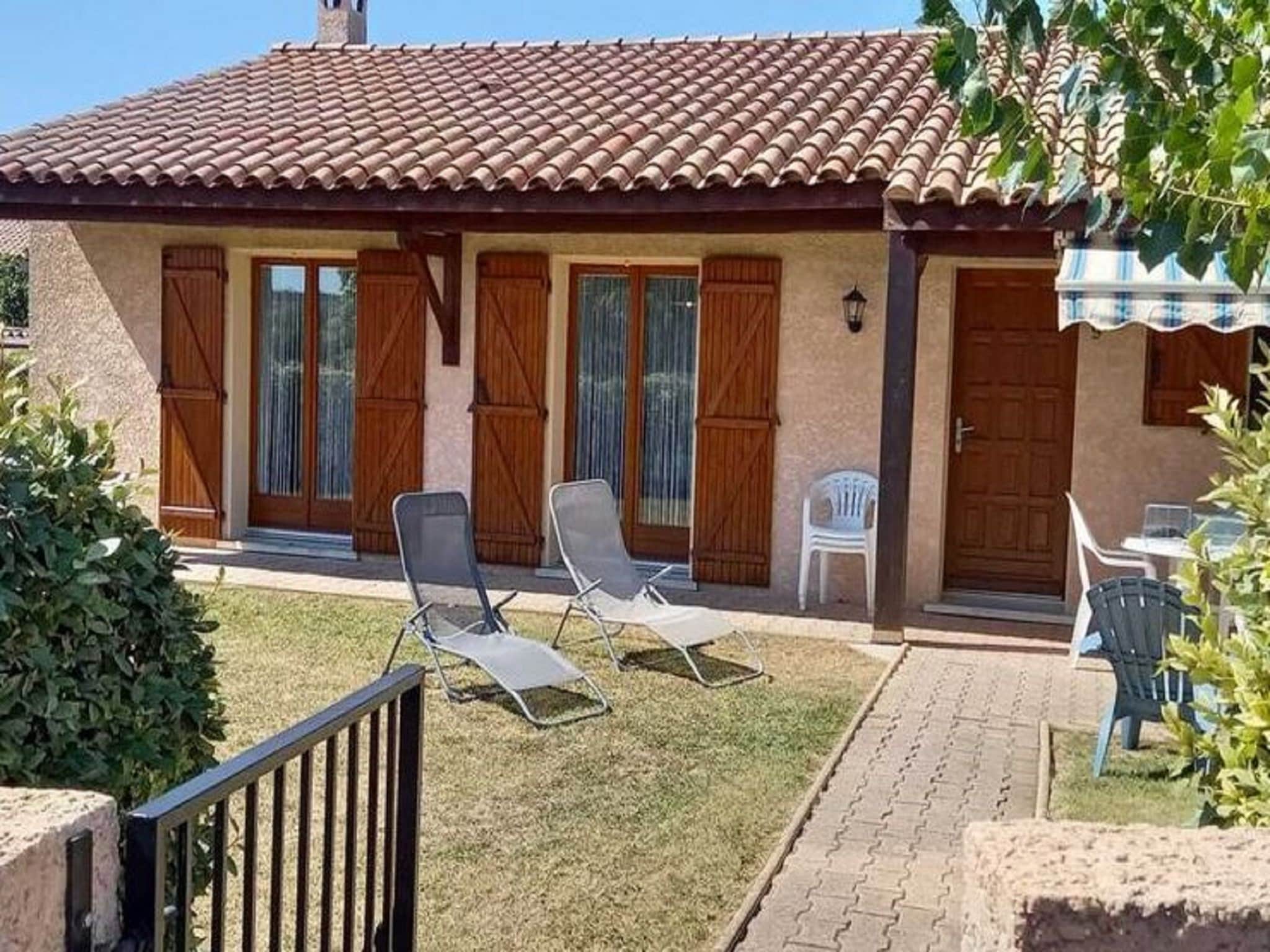   MAISON MONFORT