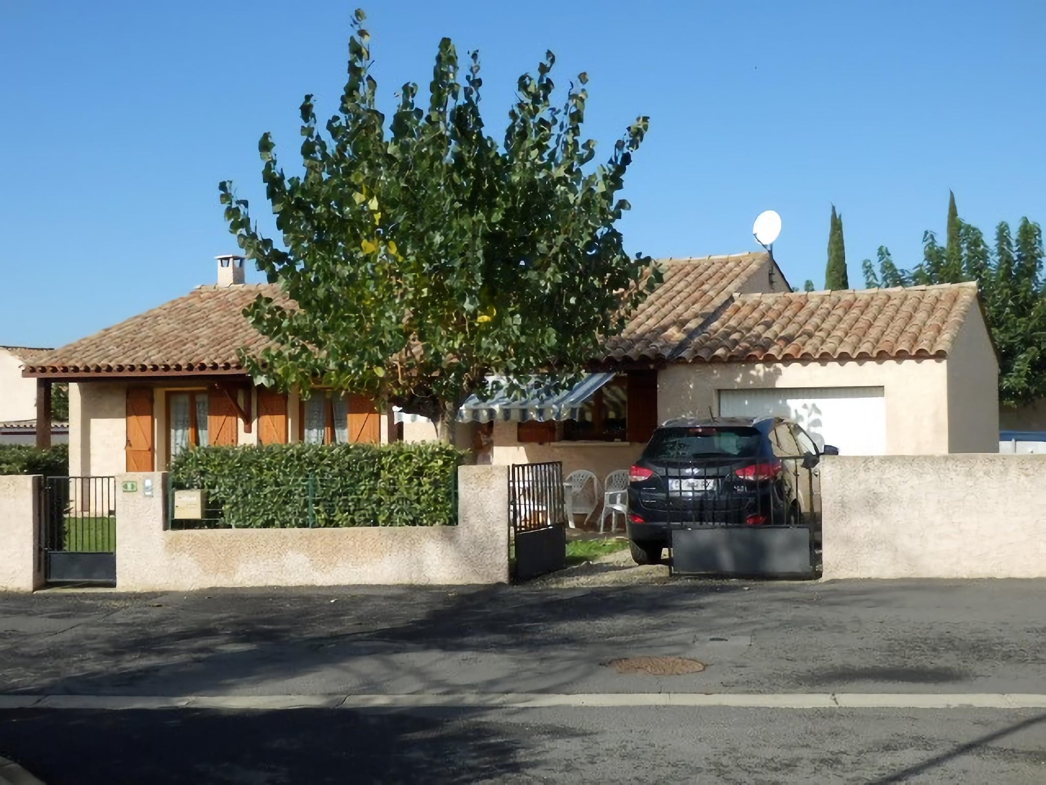   MAISON MONFORT