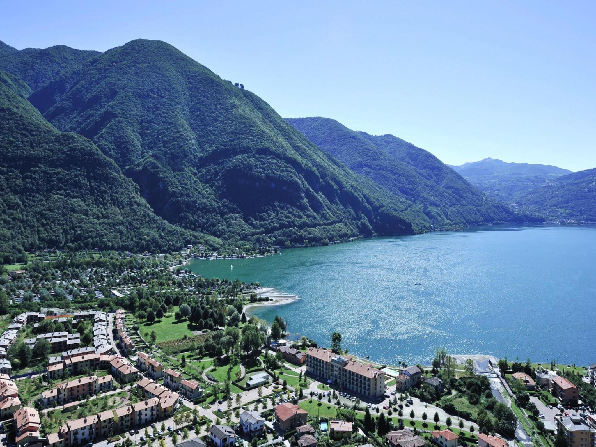 Apartment Residence Porto Letizia Porlezza -Village bilocale