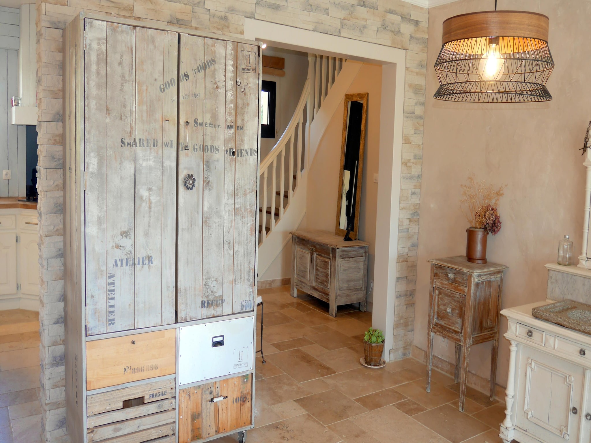  Ferienhaus mit Jacuzzi in Guisseny