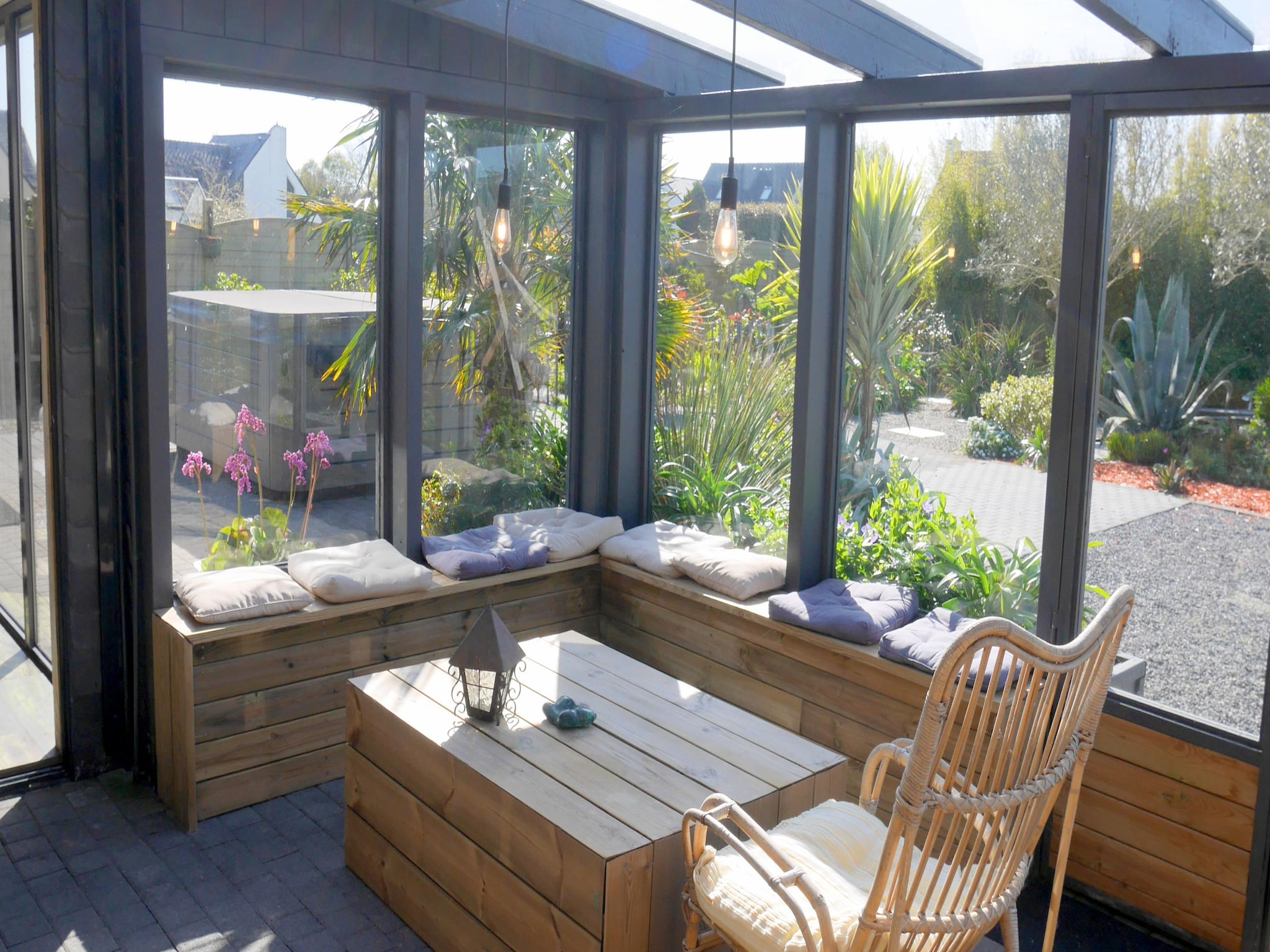   Ferienhaus mit Jacuzzi in Guisseny