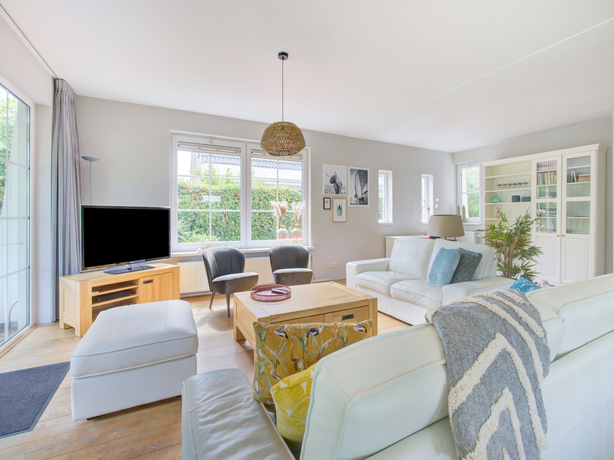   Luxe vakantievilla Harderwijk 221 met bubbelbad en