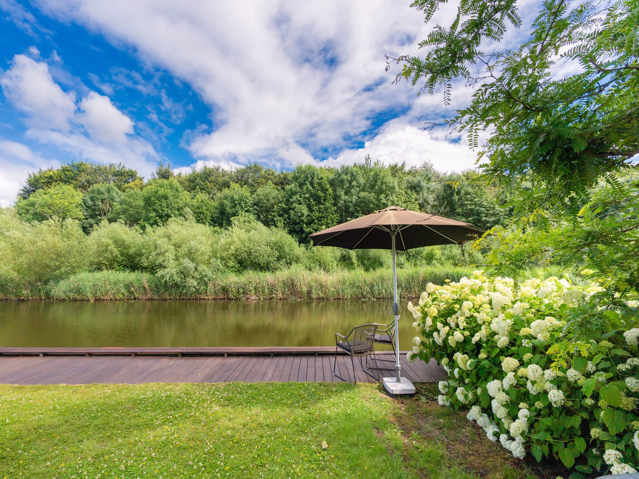   Luxe vakantievilla Harderwijk 221 met bubbelbad en