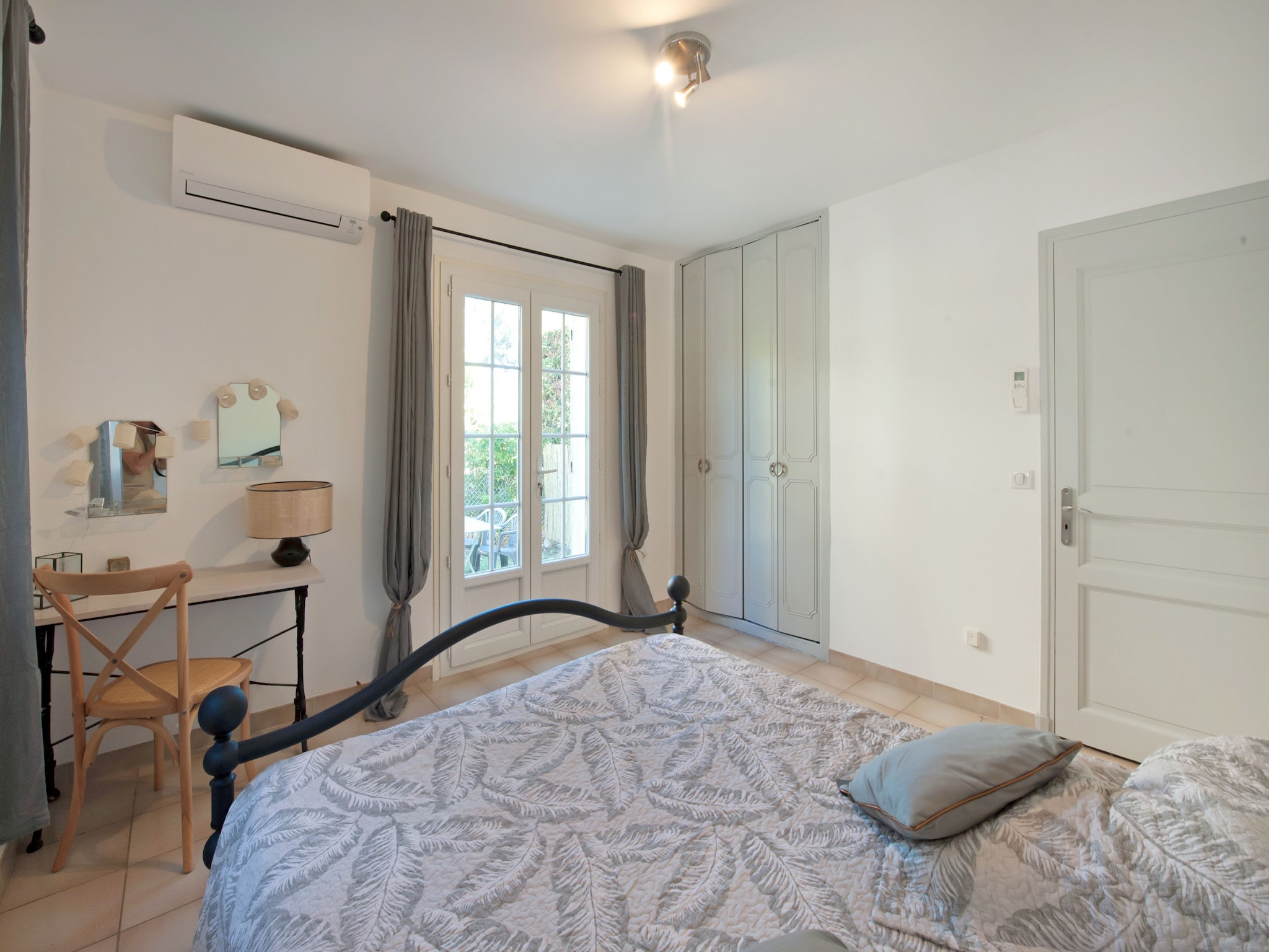   Maison Curti