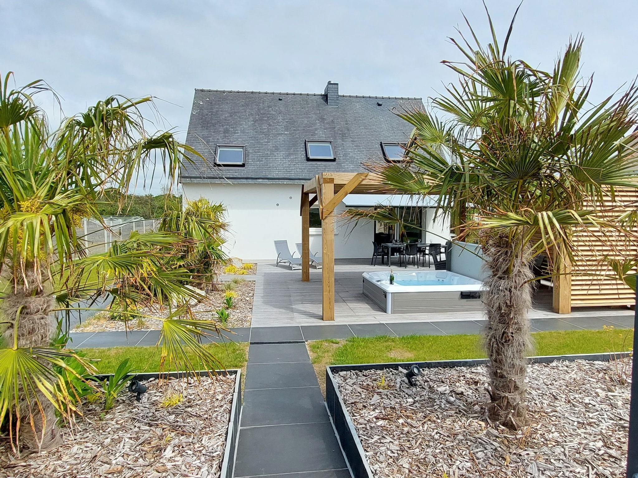   Ferienhaus mit Whirlpool Plouarzel