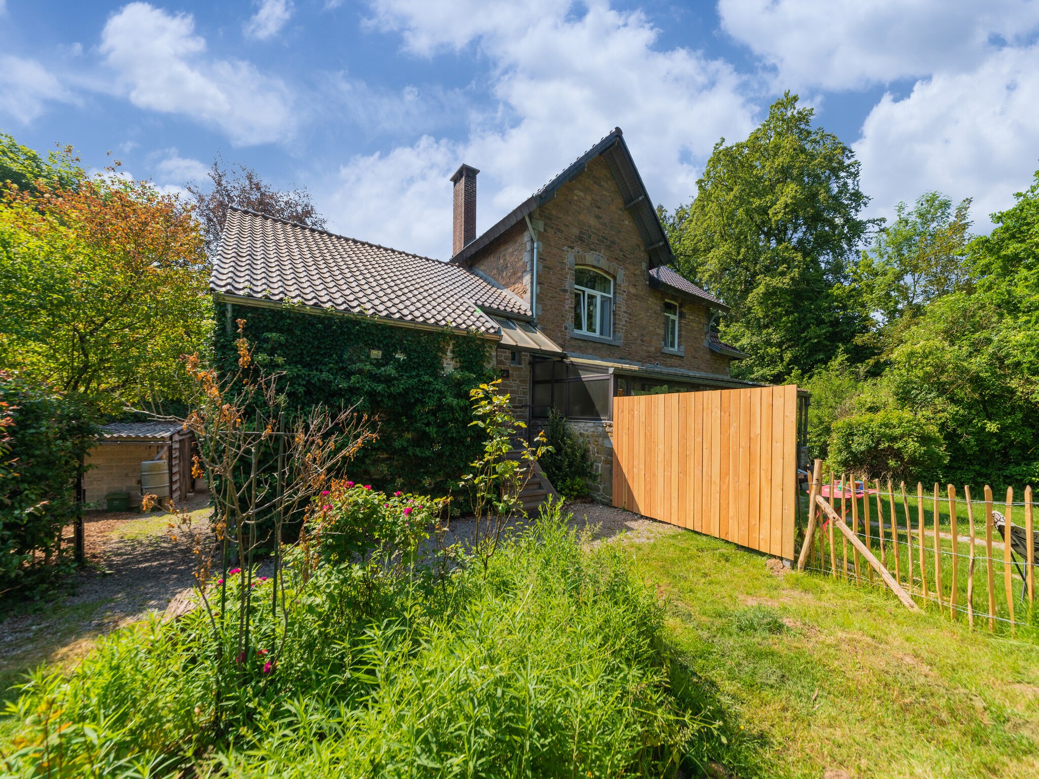  Maison de vacances cozy à Modave dans un quar