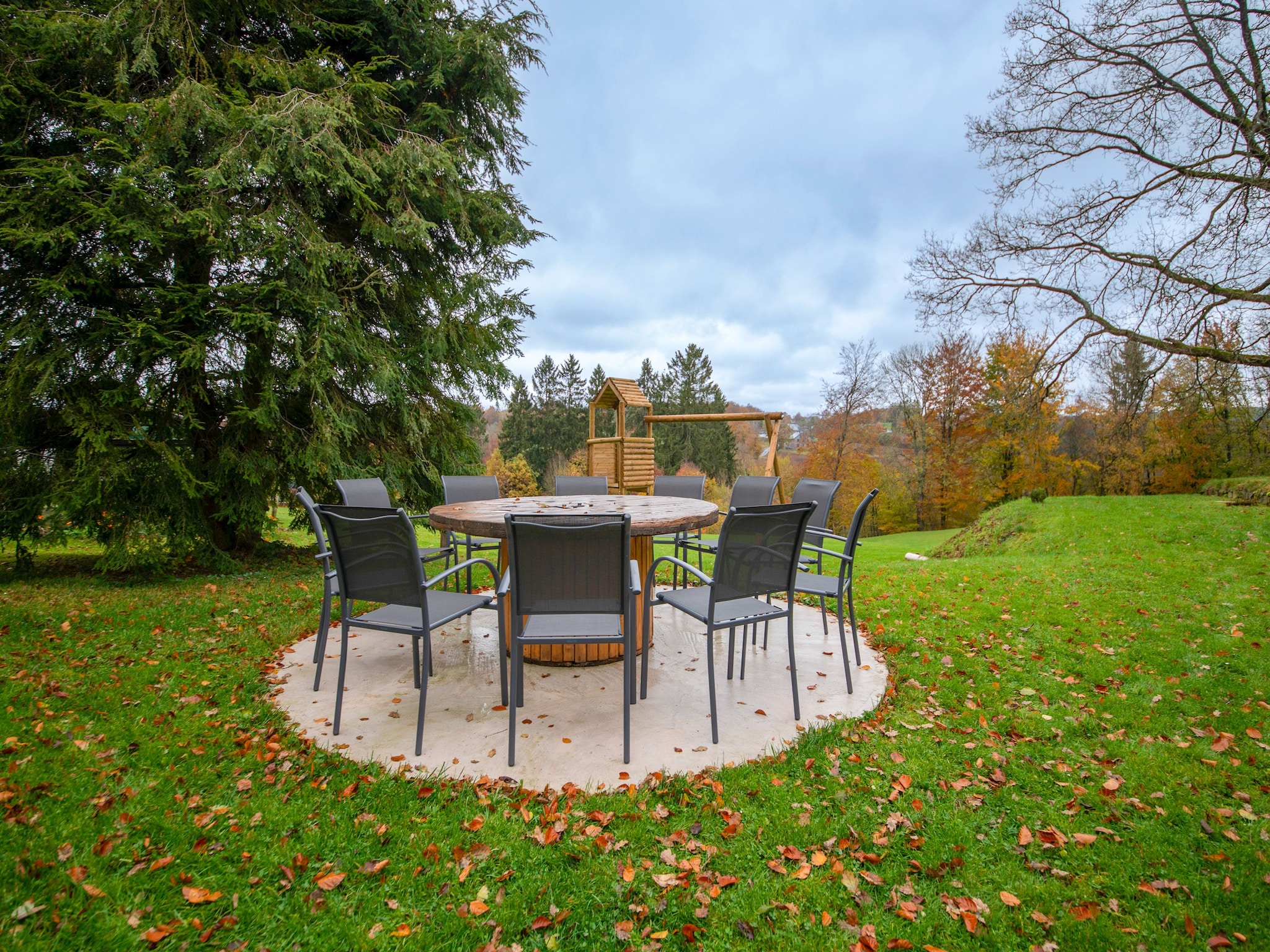   Superbe maison de vacances pour 15 adultes situ&#2