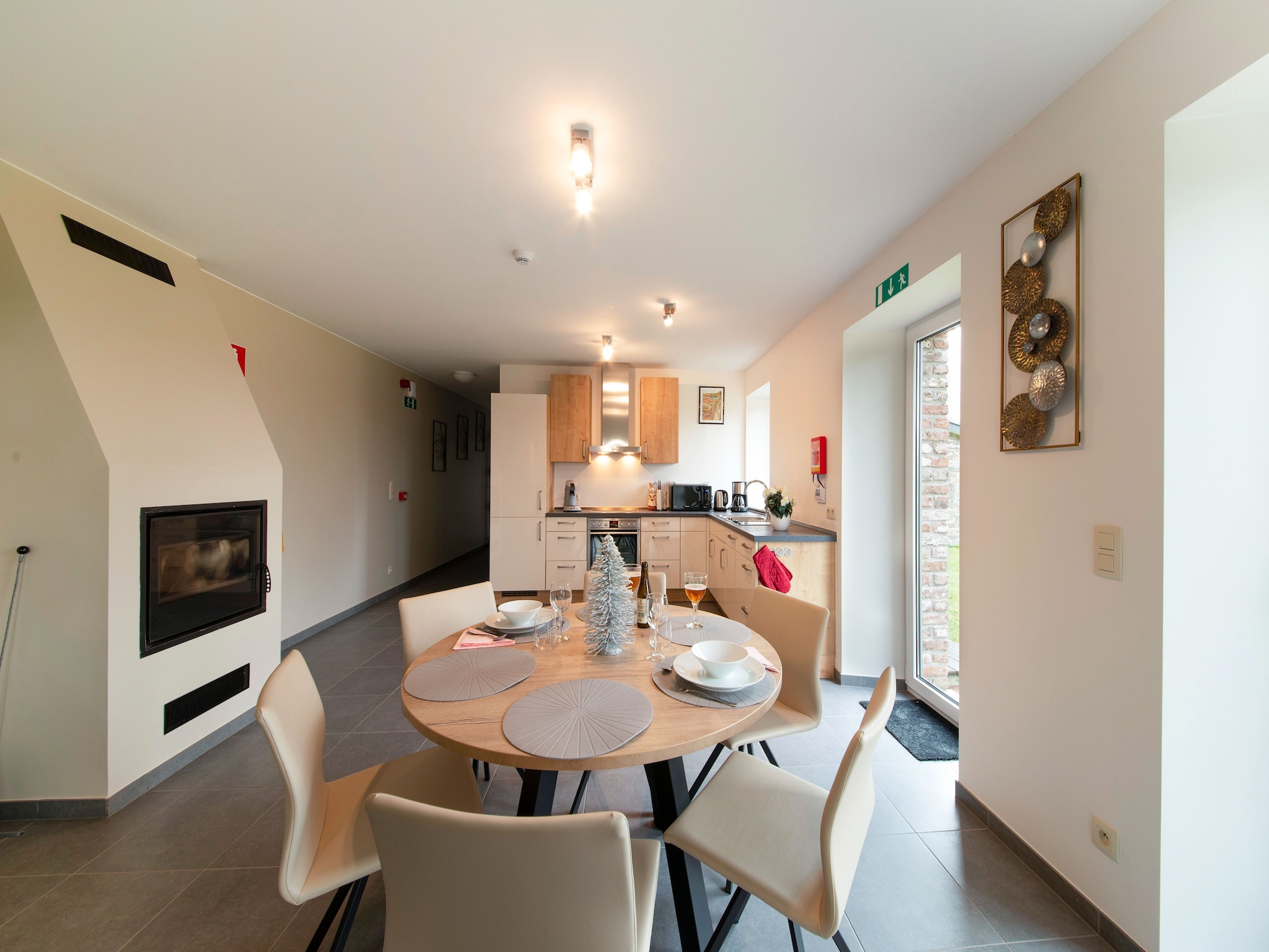   Superbe maison de vacances pour 15 adultes situ&#2