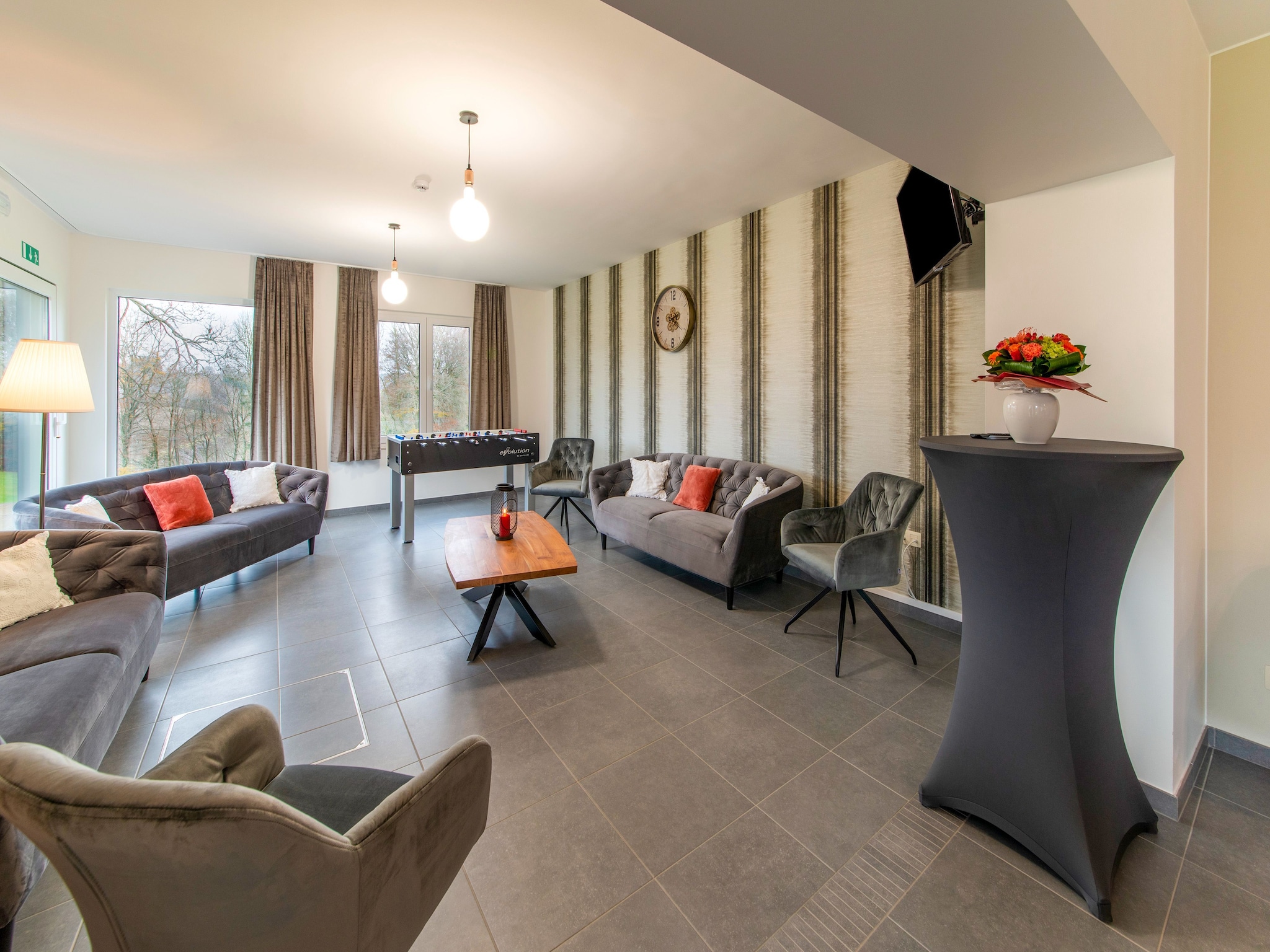   Superbe maison de vacances pour 15 adultes situ&#2